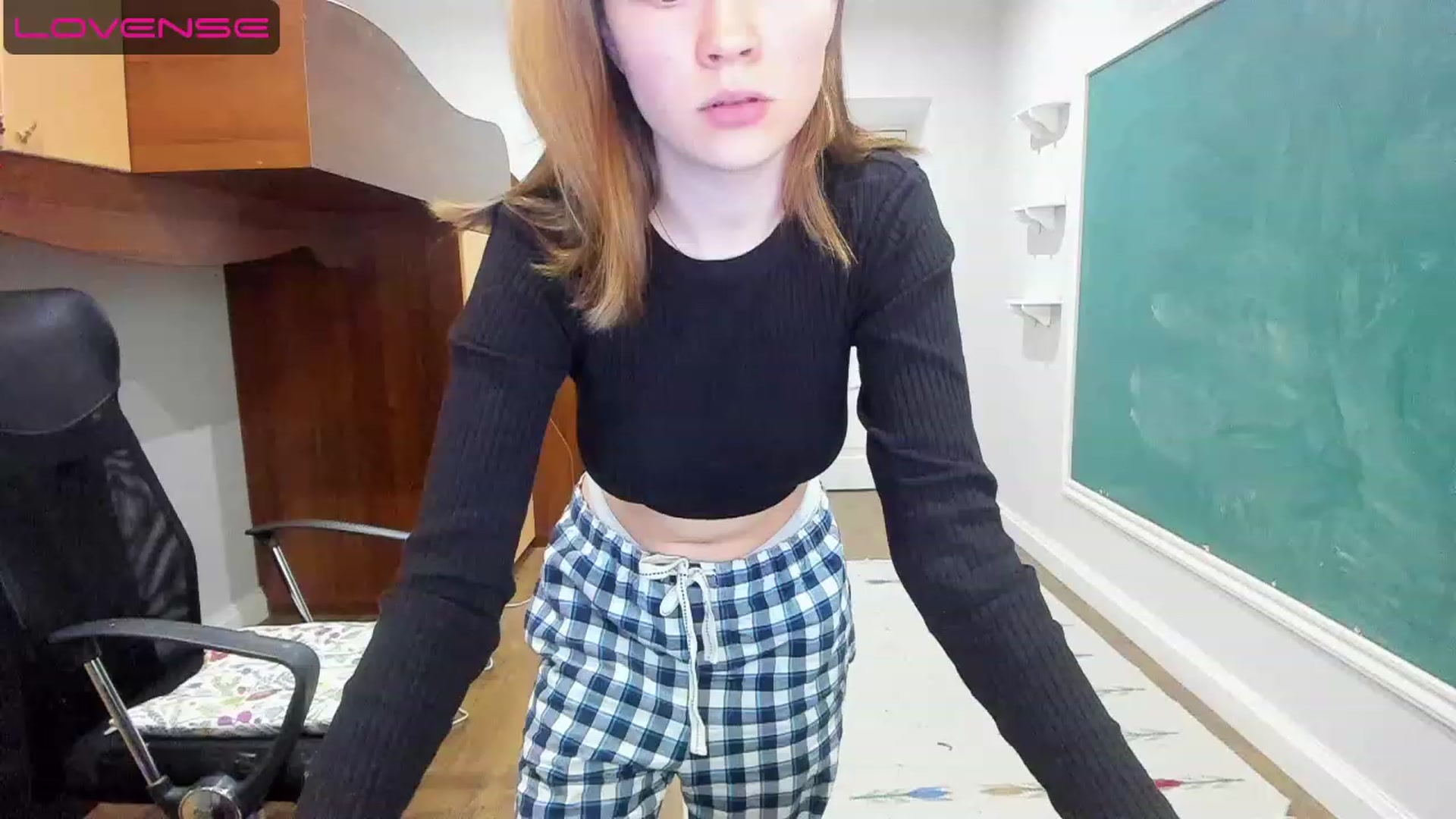 Gallery image thumbnail from Rdberrysofi's myfreecams stream on, 06/12/2023, 16:02 image 19 of 20