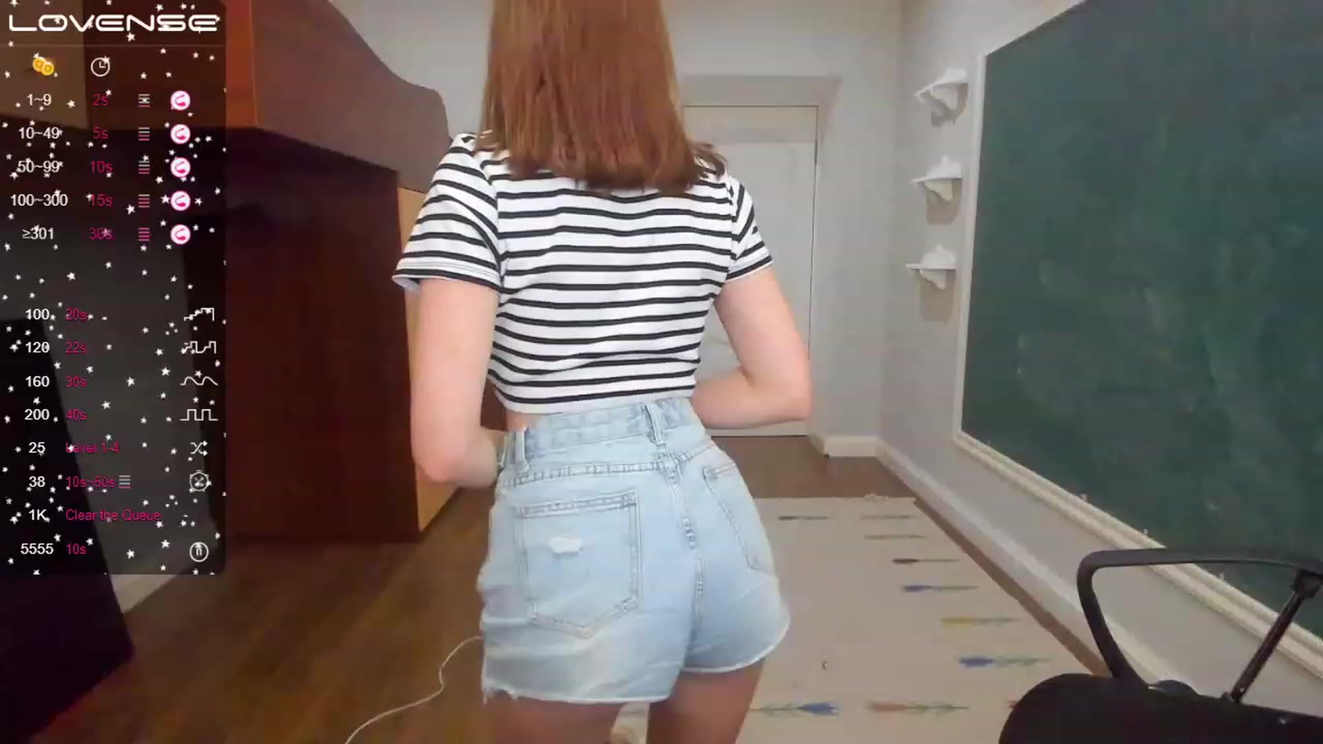 Gallery image thumbnail from Rdberrysofi's myfreecams stream on, 06/13/2023, 16:07 image 11 of 20
