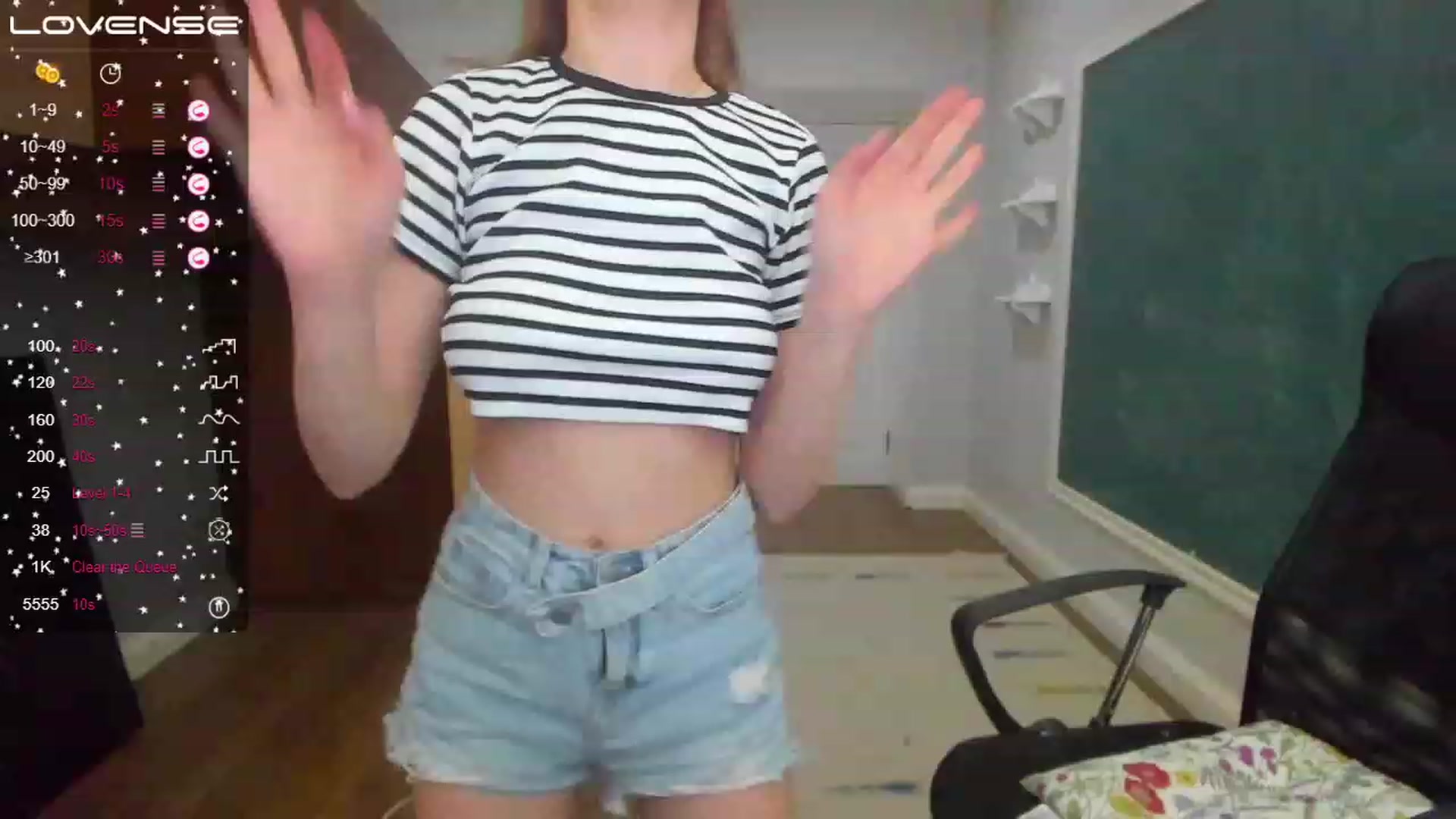 Gallery image thumbnail from Rdberrysofi's myfreecams stream on, 06/13/2023, 16:07 image 14 of 20