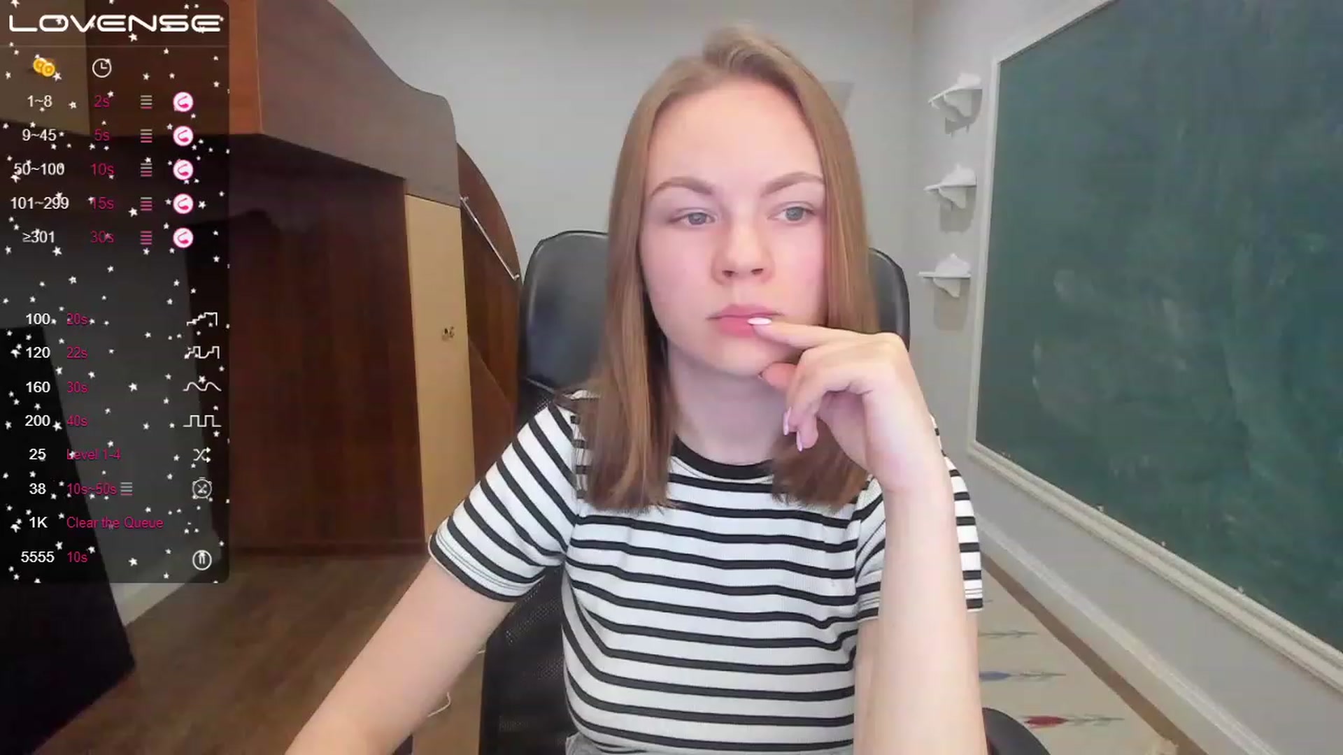 Gallery image thumbnail from Rdberrysofi's myfreecams stream on, 06/13/2023, 16:07 image 20 of 20