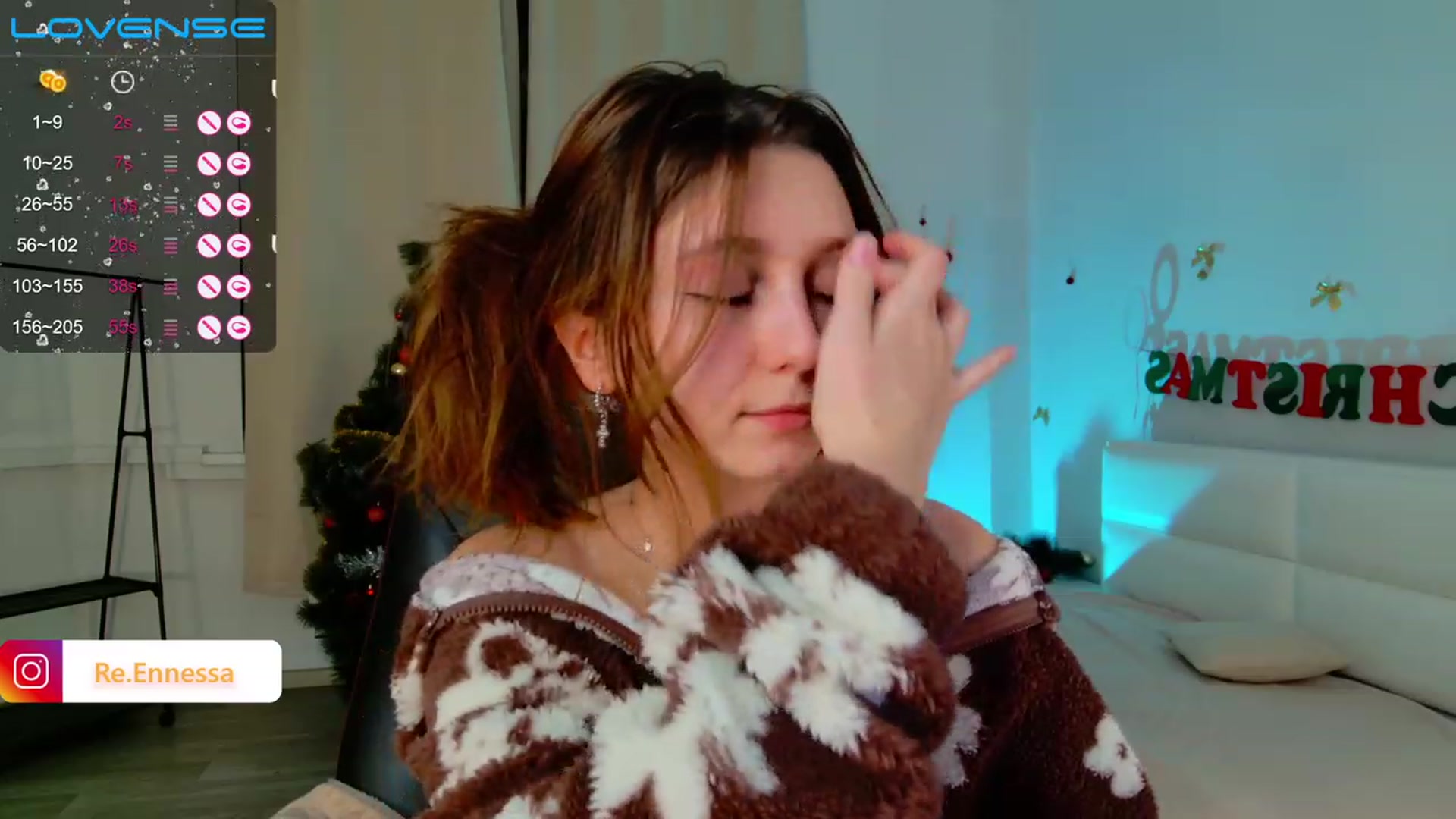 Gallery image thumbnail from ReNessy_'s myfreecams stream on, 12/29/2022, 12:59 image 7 of 20