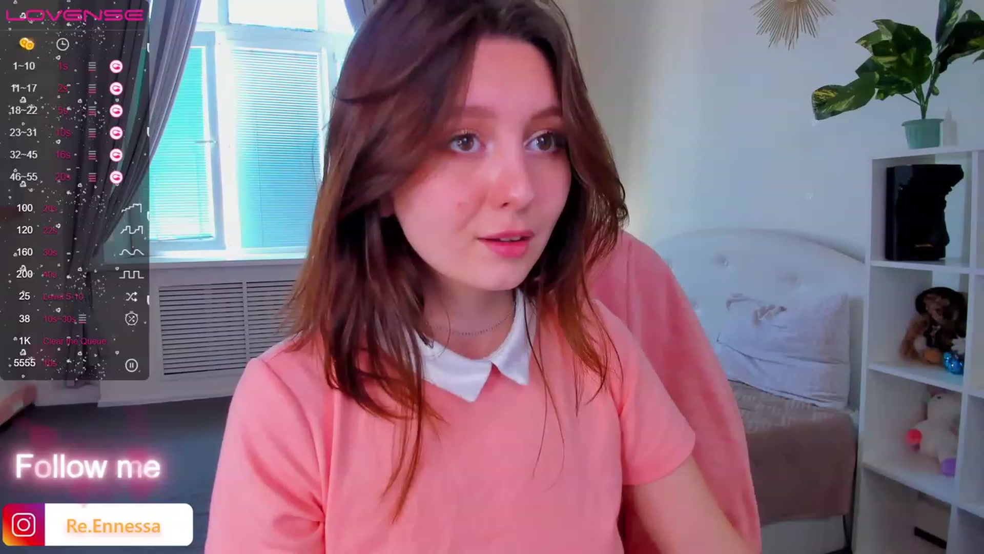 Gallery image thumbnail from ReNessy_'s myfreecams stream on, 04/17/2023, 08:59 image 8 of 20