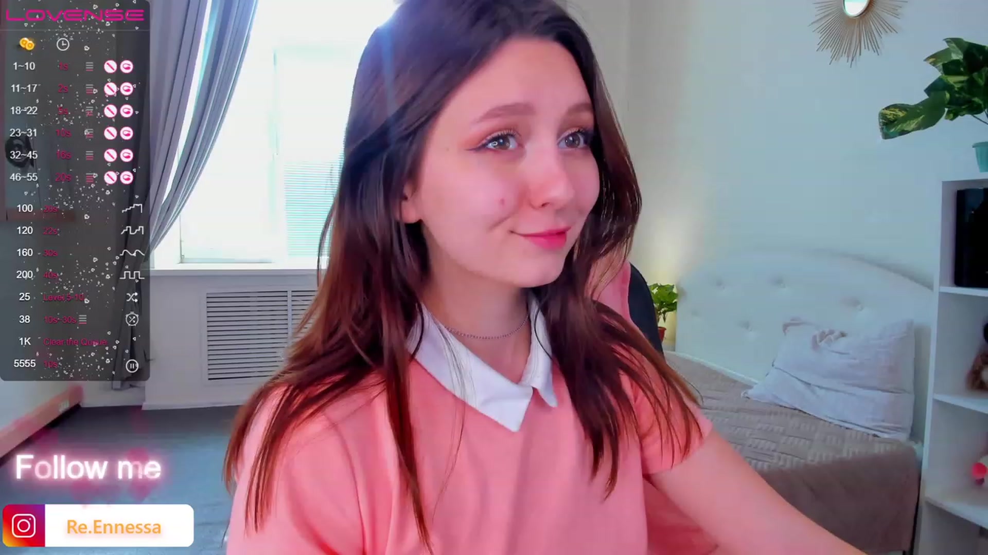 Gallery image thumbnail from ReNessy_'s myfreecams stream on, 04/17/2023, 12:24 image 4 of 20