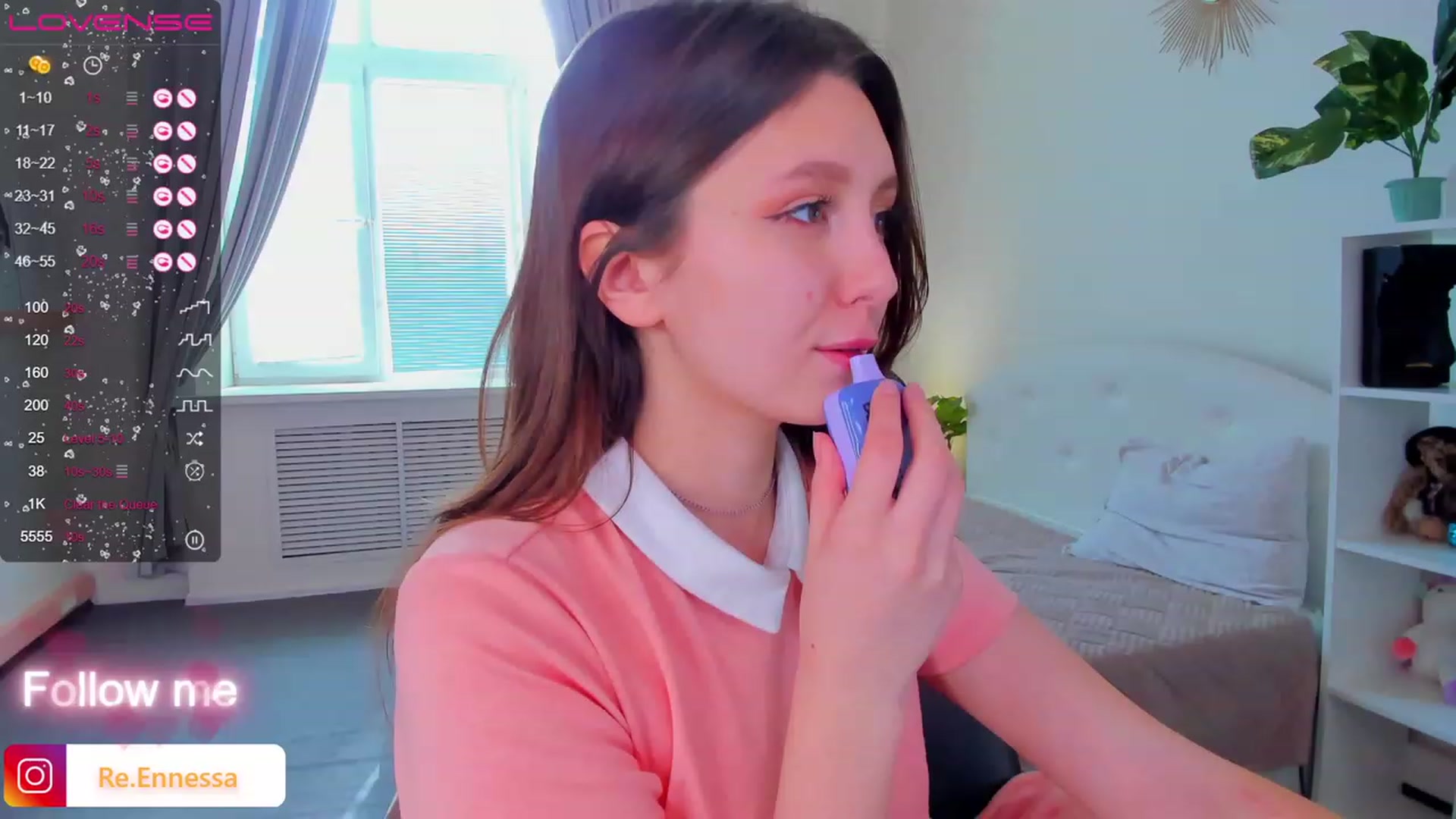 Gallery image thumbnail from ReNessy_'s myfreecams stream on, 04/17/2023, 12:24 image 19 of 20