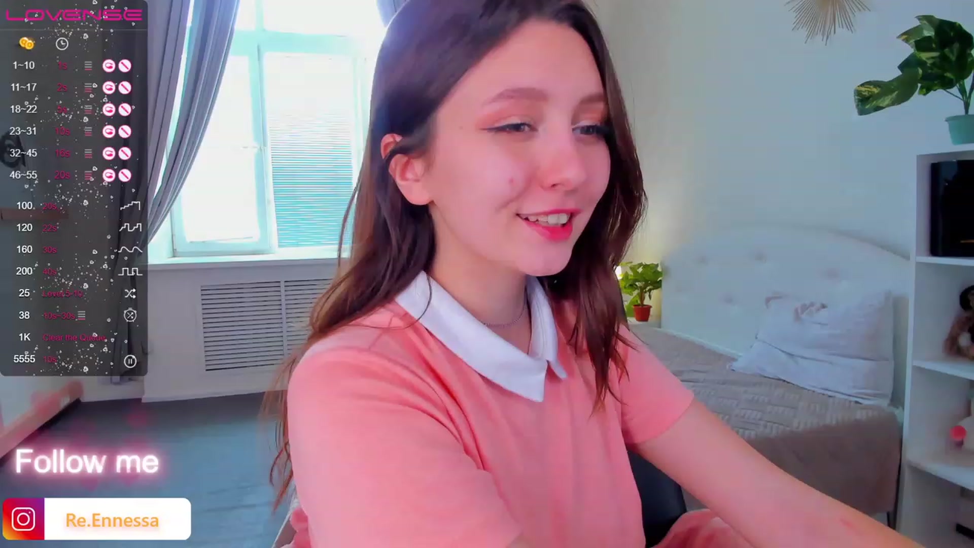 Gallery image thumbnail from ReNessy_'s myfreecams stream on, 04/17/2023, 12:24 image 18 of 20