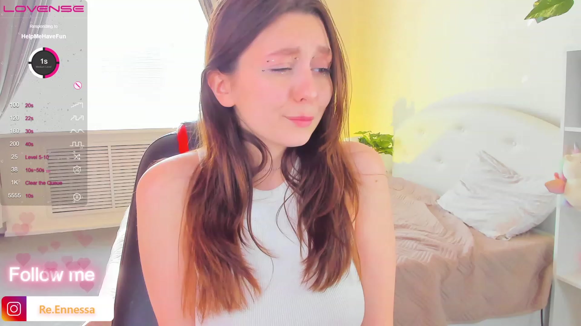 Gallery image thumbnail from ReNessy_'s myfreecams stream on, 04/23/2023, 12:31 image 17 of 20