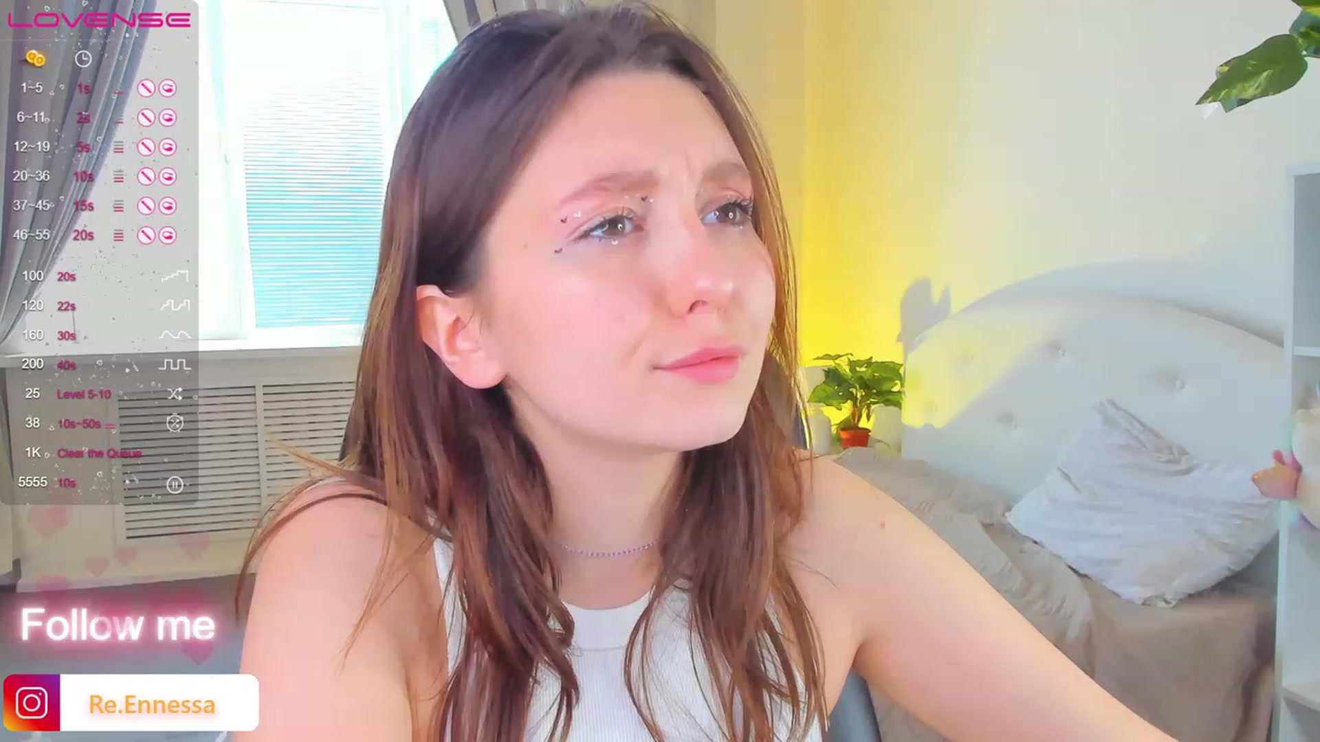 Gallery image thumbnail from ReNessy_'s myfreecams stream on, 04/23/2023, 12:31 image 11 of 20