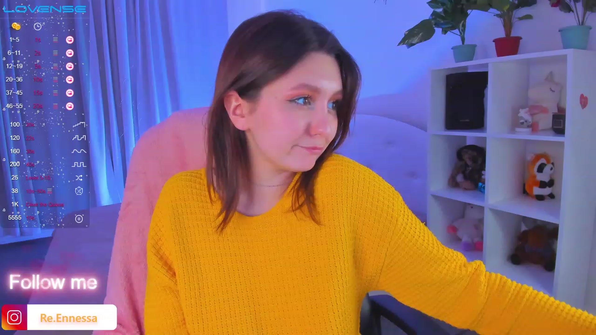 Gallery image thumbnail from ReNessy_'s myfreecams stream on, 04/30/2023, 11:58 image 18 of 20