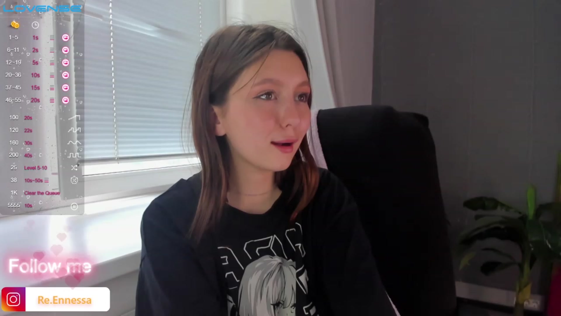Gallery image thumbnail from ReNessy_'s myfreecams stream on, 06/20/2023, 11:40 image 18 of 20