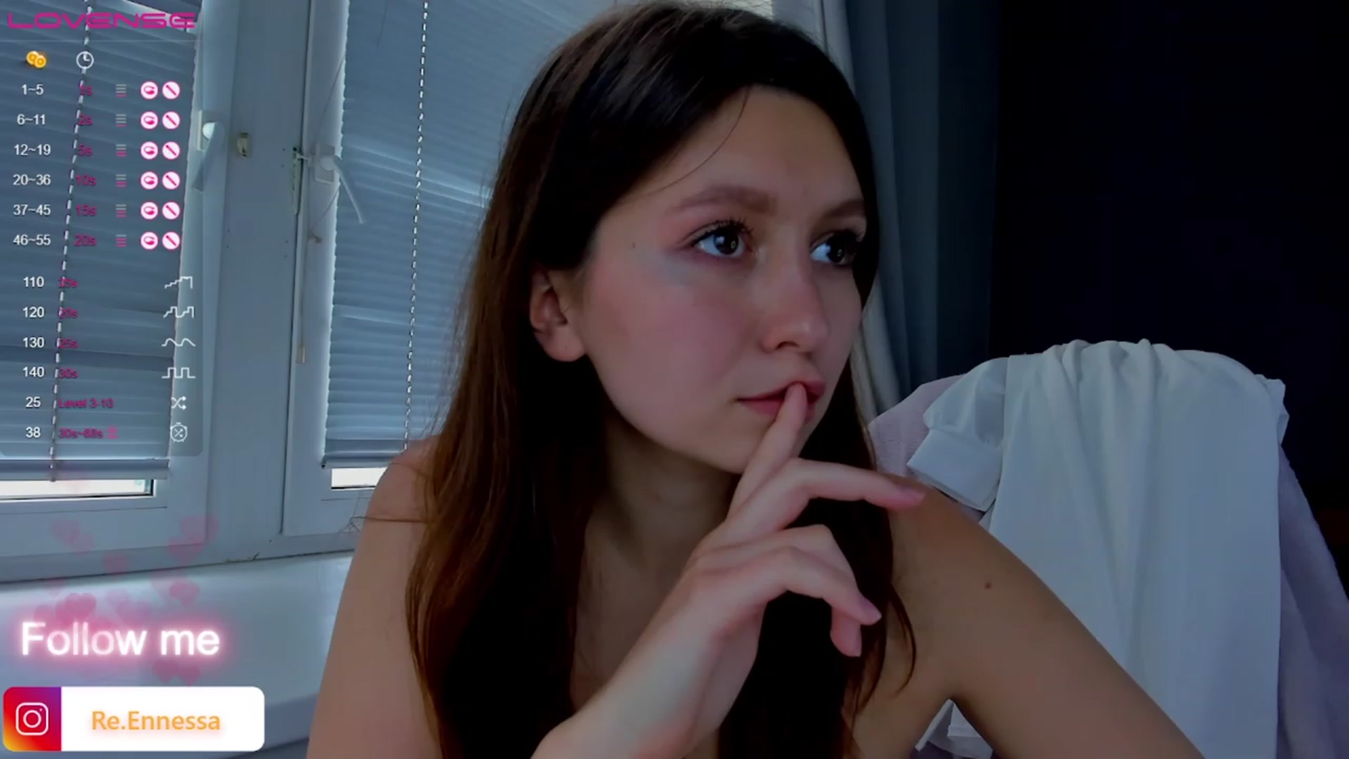 Gallery image thumbnail from ReNessy_'s myfreecams stream on, 07/21/2023, 11:39 image 12 of 20