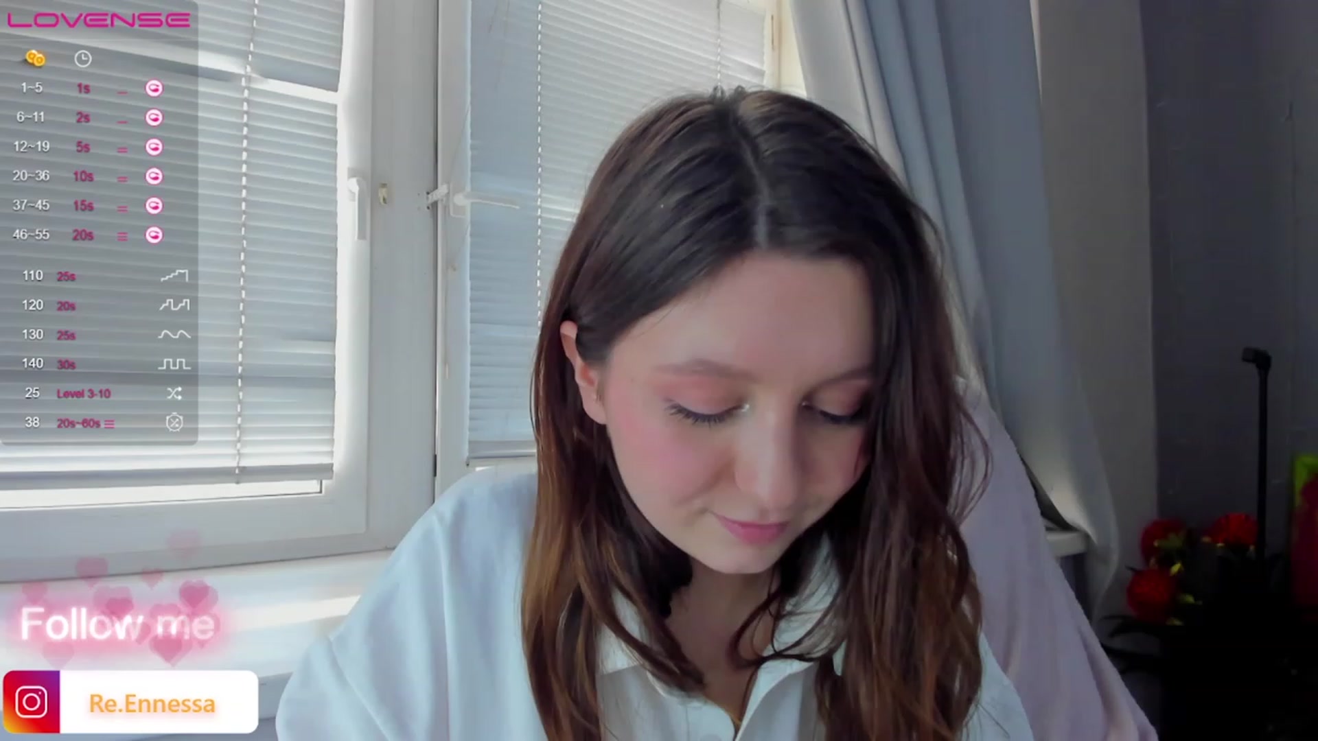 Gallery image thumbnail from ReNessy_'s myfreecams stream on, 07/26/2023, 15:39 image 16 of 20
