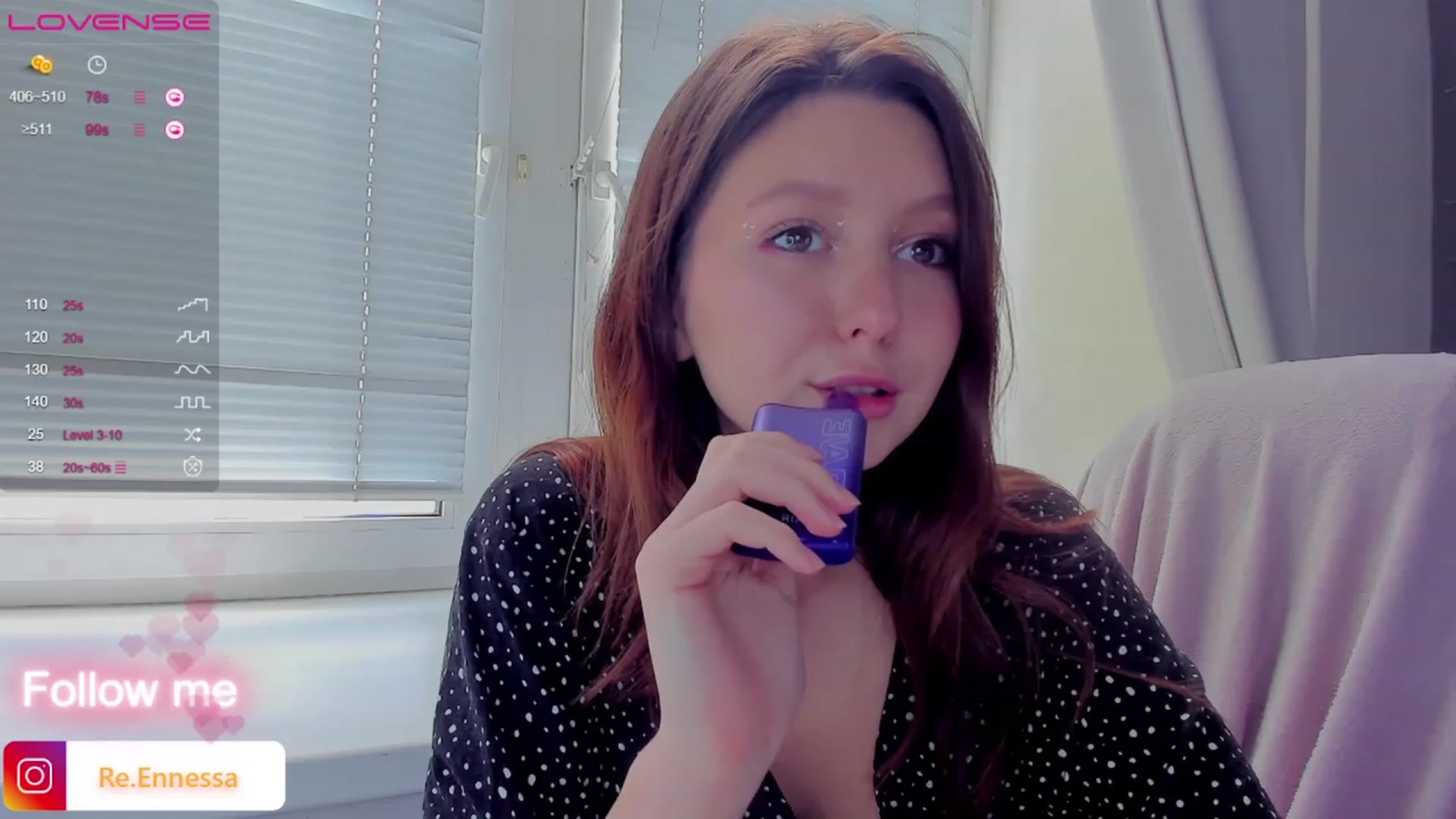 Gallery image thumbnail from ReNessy_'s myfreecams stream on, 07/31/2023, 10:54 image 18 of 20