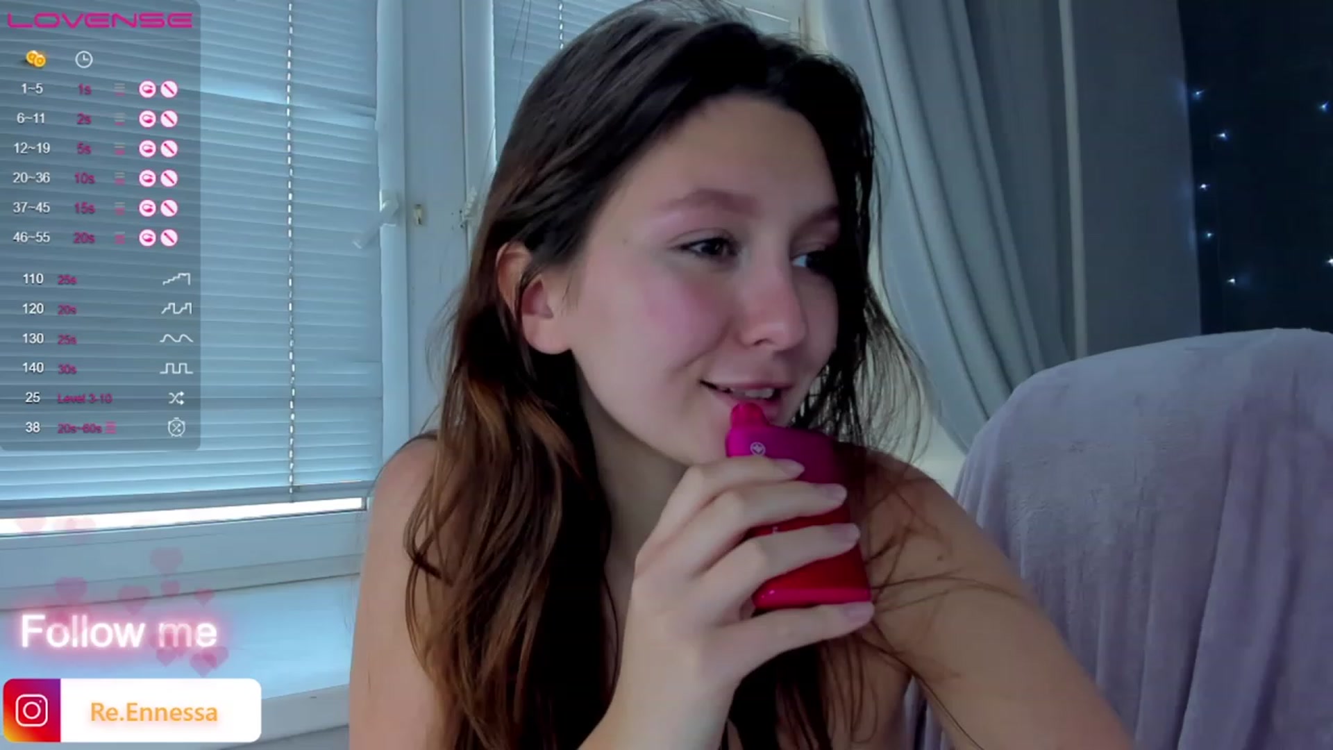 Gallery image thumbnail from ReNessy_'s myfreecams stream on, 08/06/2023, 08:36 image 10 of 20