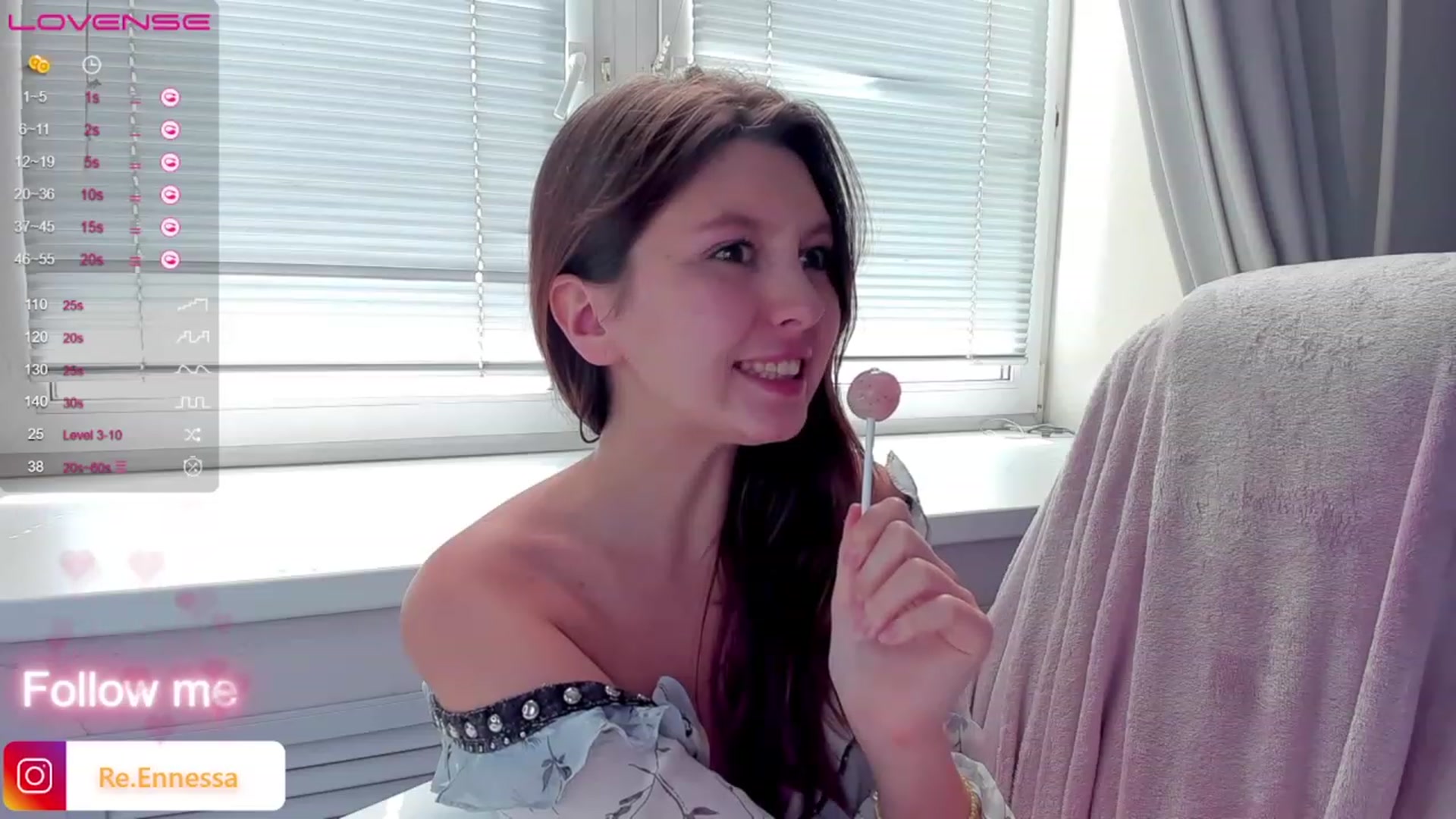 Gallery image thumbnail from ReNessy_'s myfreecams stream on, 08/06/2023, 12:32 image 20 of 20