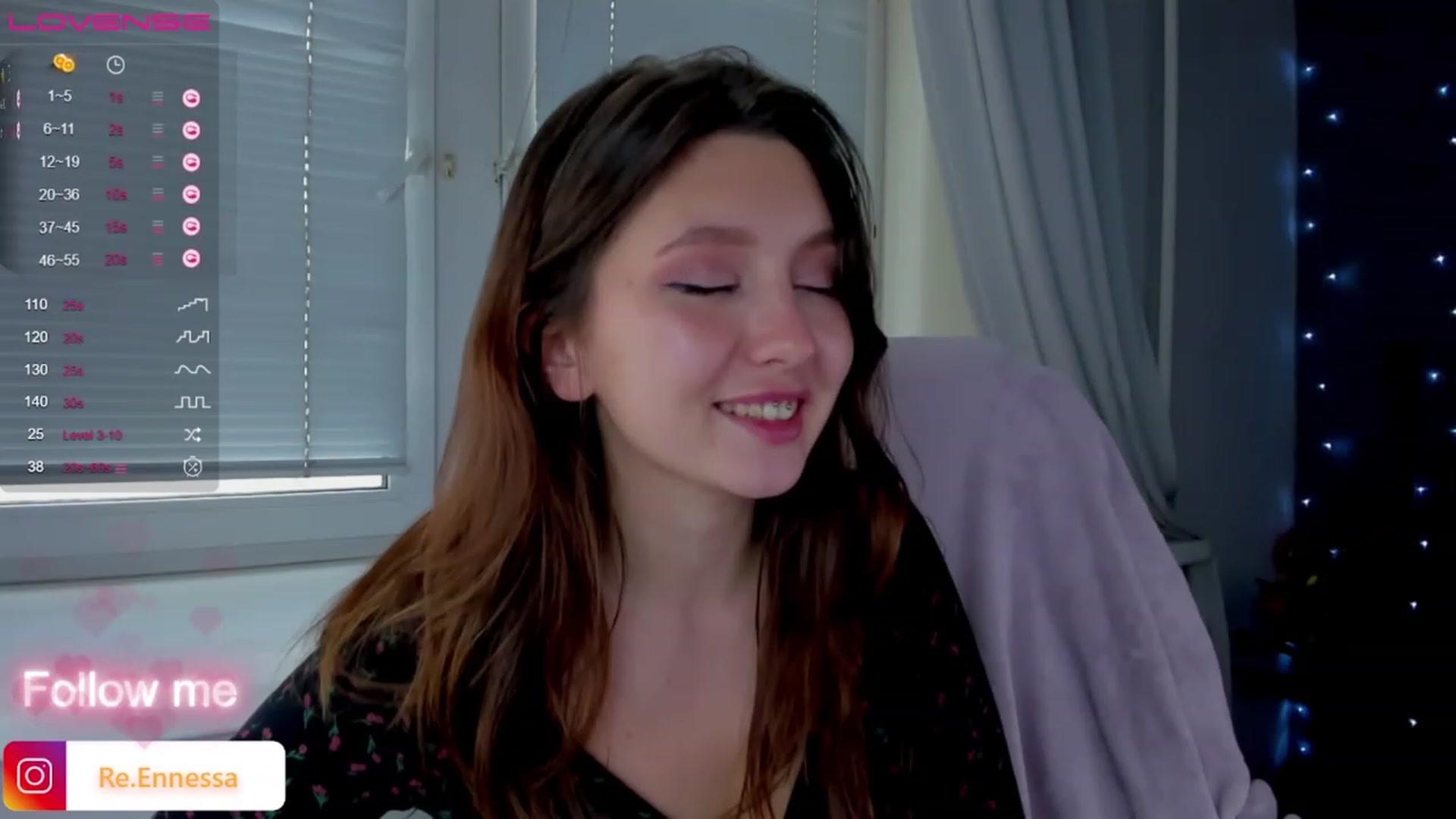 Gallery image thumbnail from ReNessy_'s myfreecams stream on, 08/18/2023, 11:08 image 19 of 20