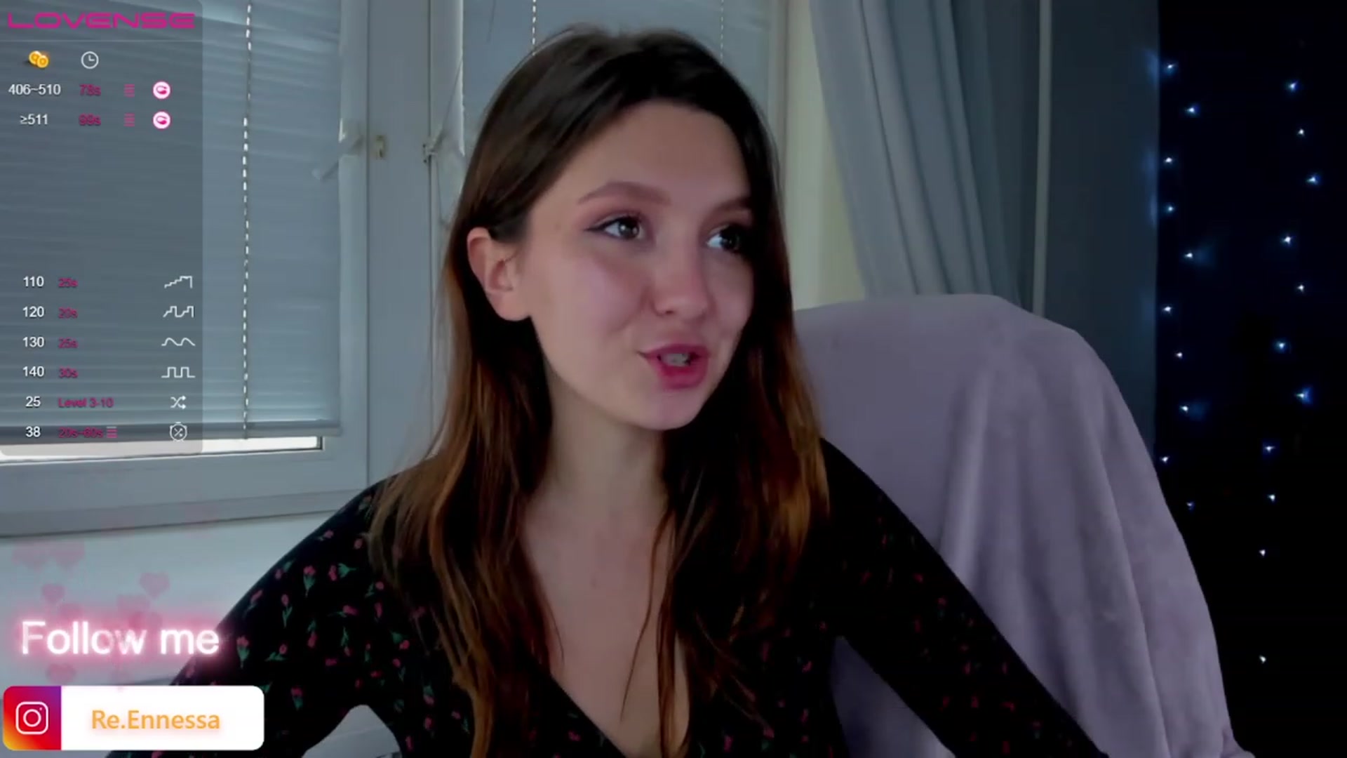 Gallery image thumbnail from ReNessy_'s myfreecams stream on, 08/18/2023, 11:08 image 17 of 20