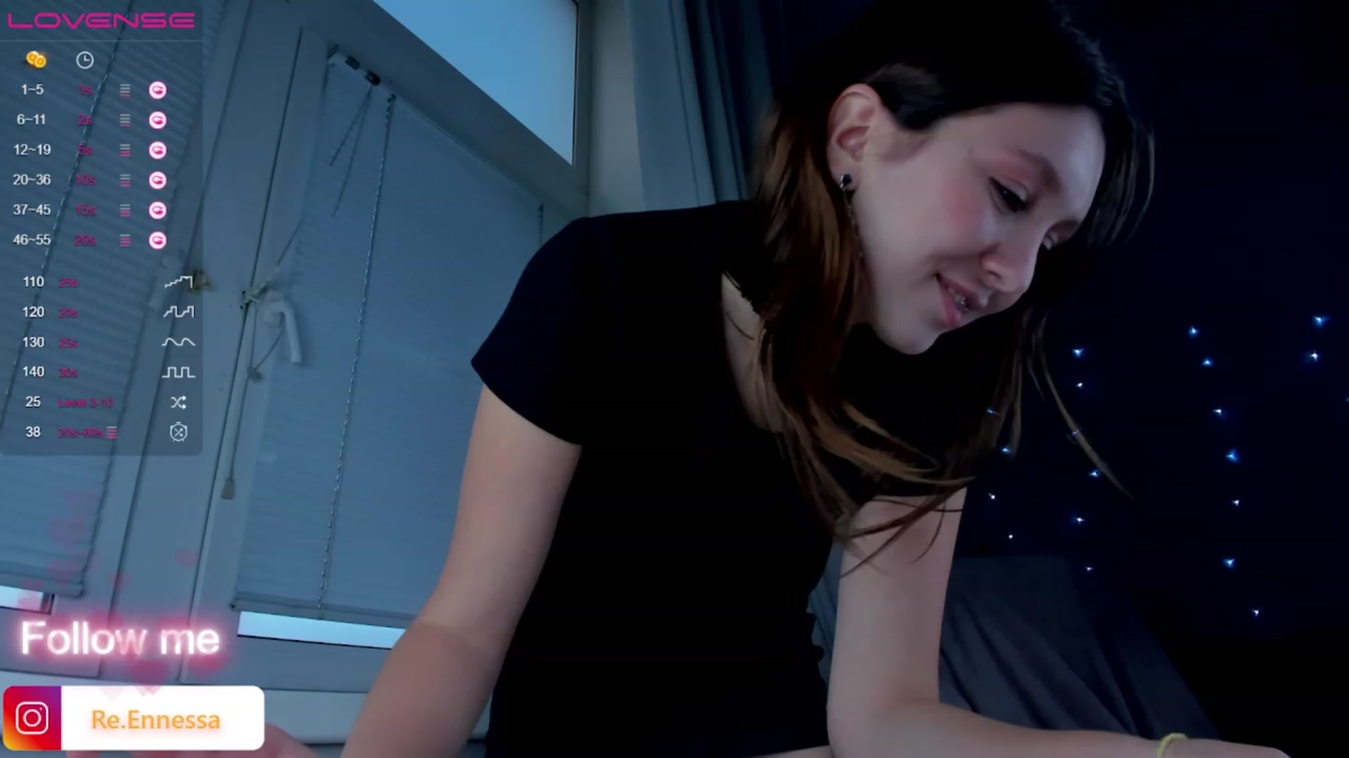 Gallery image thumbnail from ReNessy_'s myfreecams stream on, 09/01/2023, 16:38 image 10 of 20