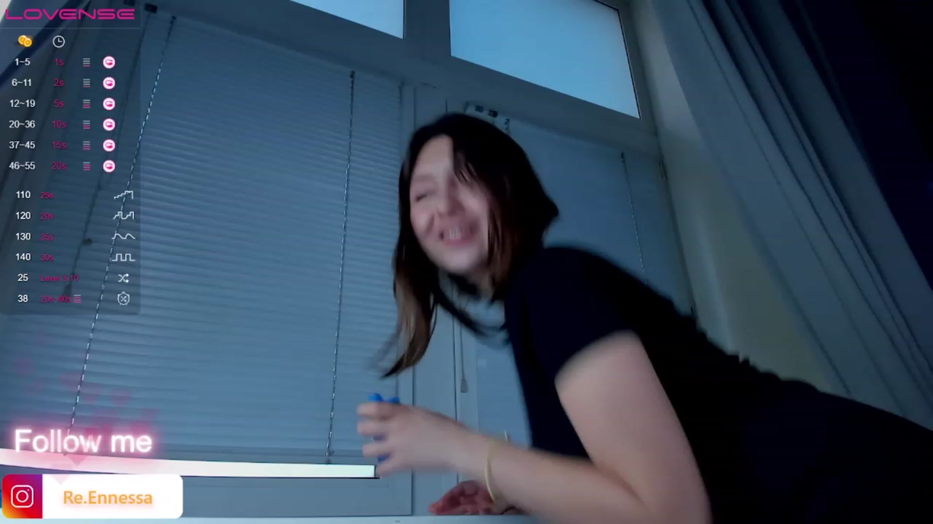 Gallery image thumbnail from ReNessy_'s myfreecams stream on, 09/01/2023, 16:38 image 9 of 20