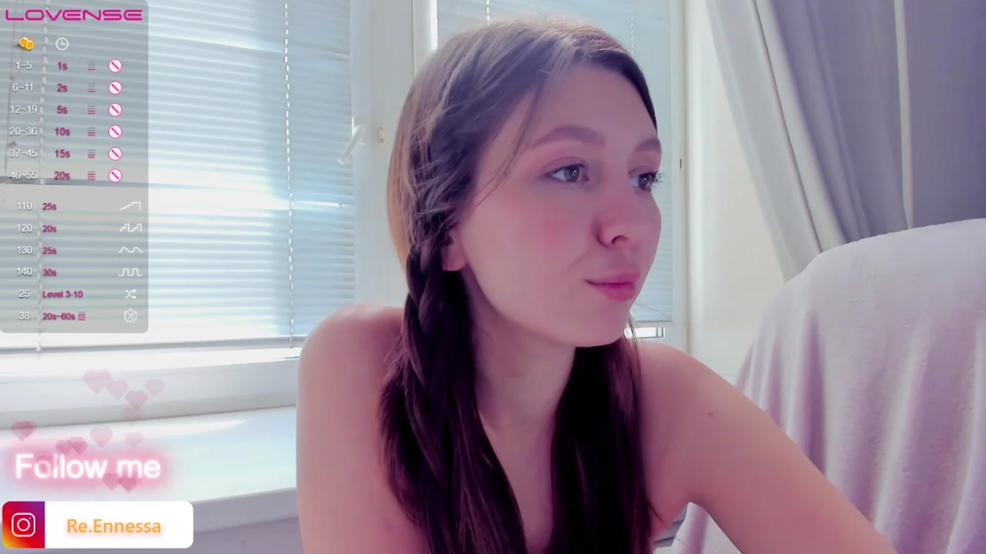Gallery image thumbnail from ReNessy_'s myfreecams stream on, 09/05/2023, 11:05 image 8 of 20