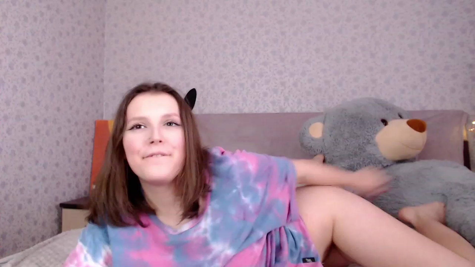 Gallery image thumbnail from Re_Becca_'s myfreecams stream on, 01/27/2023, 11:37 image 18 of 20