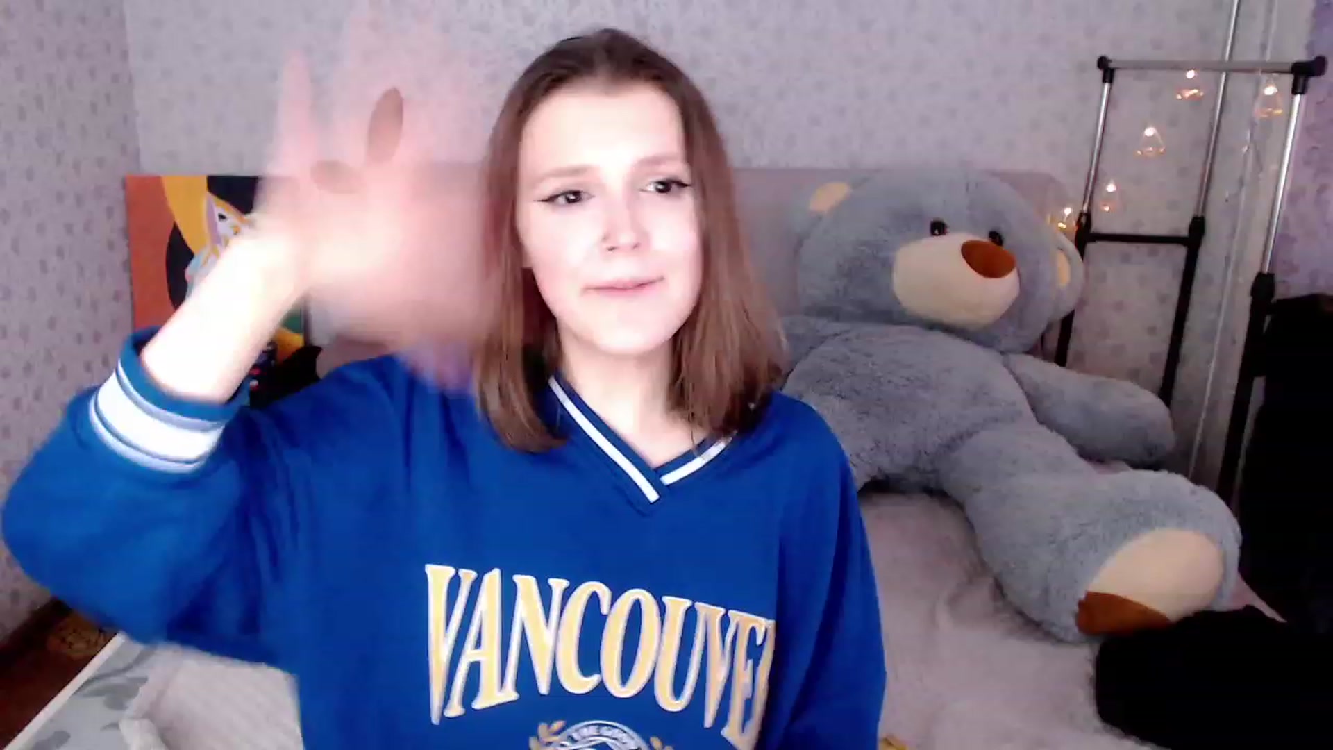Gallery image thumbnail from Re_Becca_'s myfreecams stream on, 01/27/2023, 13:01 image 4 of 20