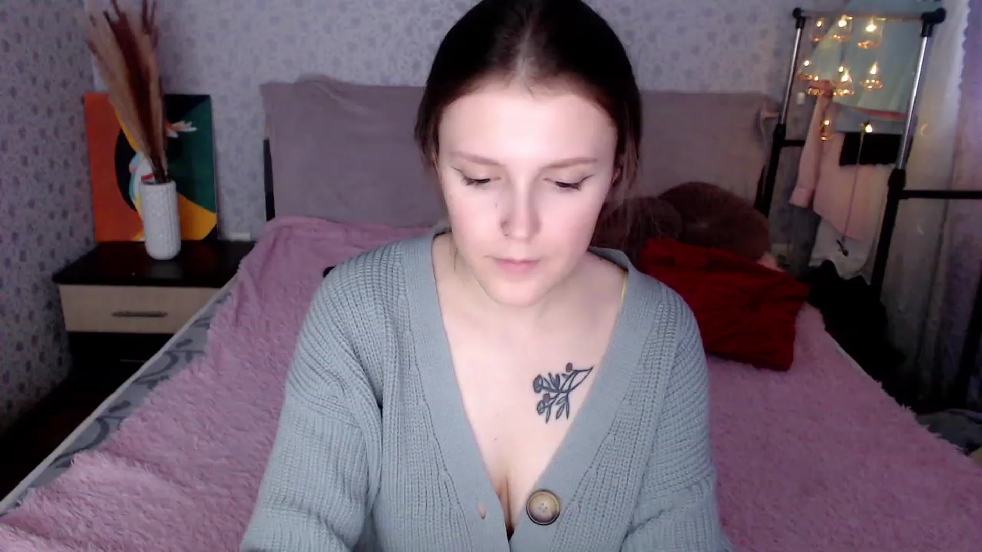Gallery image thumbnail from Re_Becca_'s myfreecams stream on, 02/02/2023, 09:22 image 16 of 20