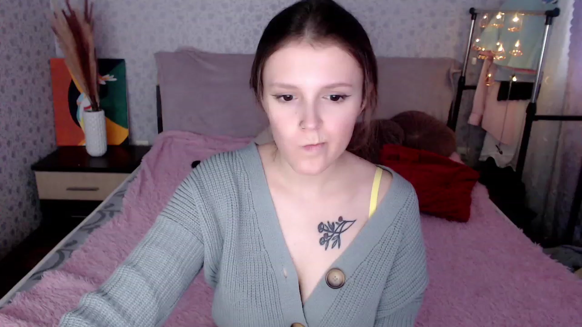Gallery image thumbnail from Re_Becca_'s myfreecams stream on, 02/02/2023, 09:22 image 19 of 20