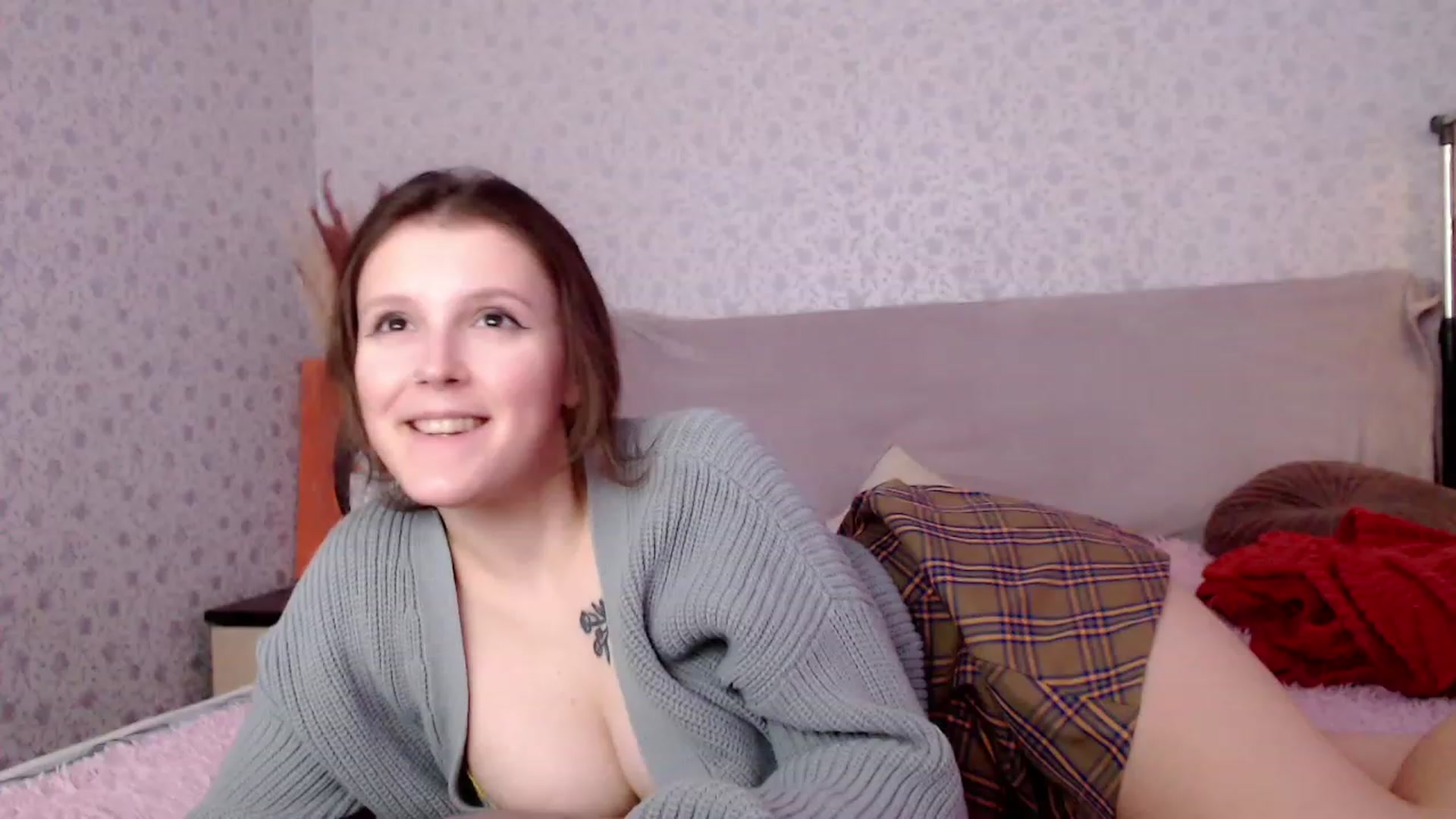 Gallery image thumbnail from Re_Becca_'s myfreecams stream on, 02/02/2023, 09:57 image 5 of 20