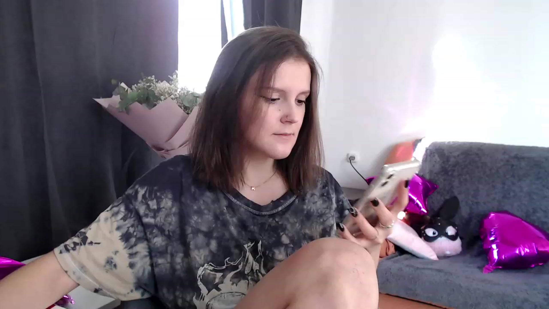 Gallery image thumbnail from Re_Becca_'s myfreecams stream on, 02/12/2023, 13:32 image 10 of 20