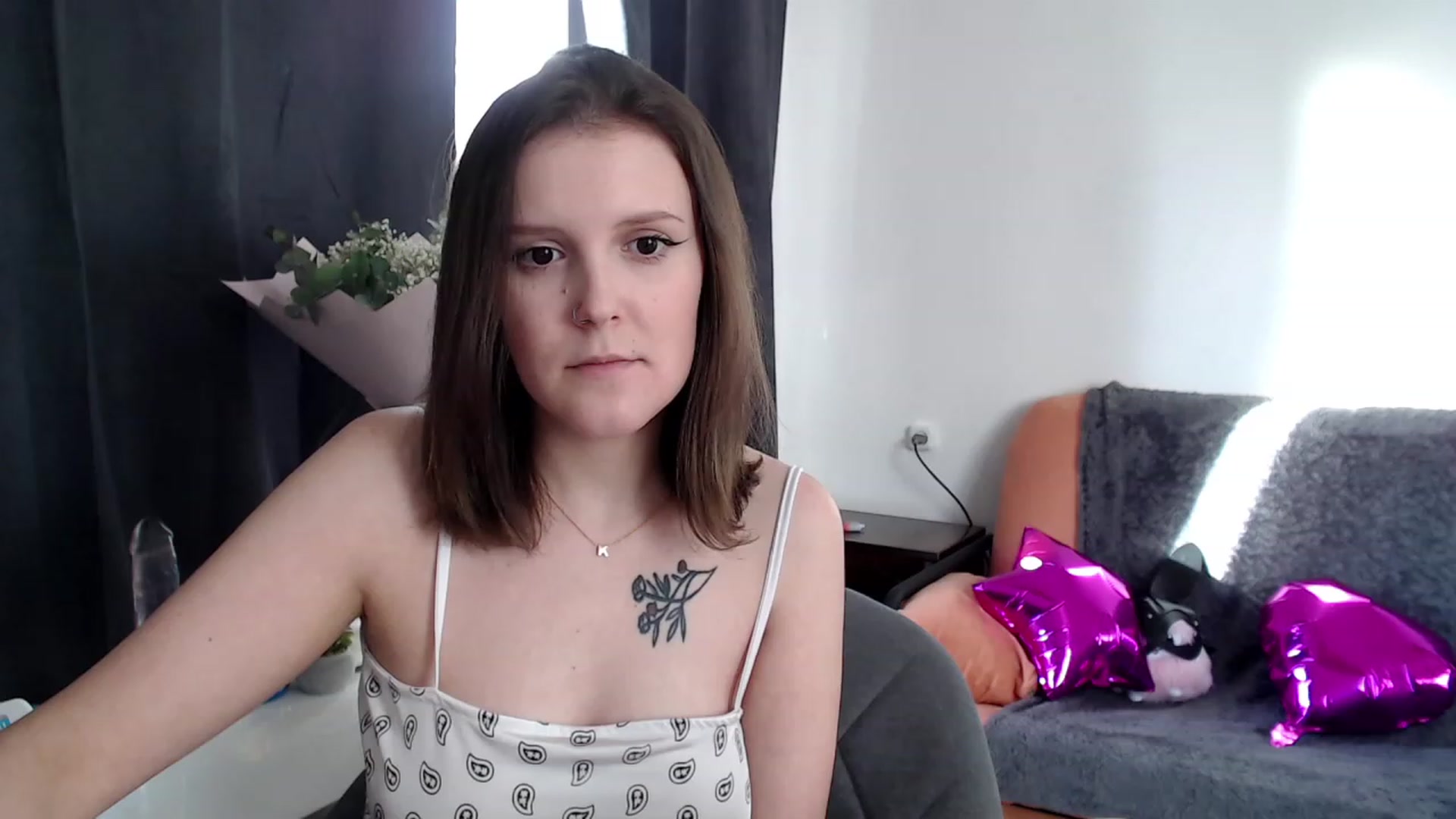 Gallery image thumbnail from Re_Becca_'s myfreecams stream on, 02/12/2023, 14:29 image 6 of 20