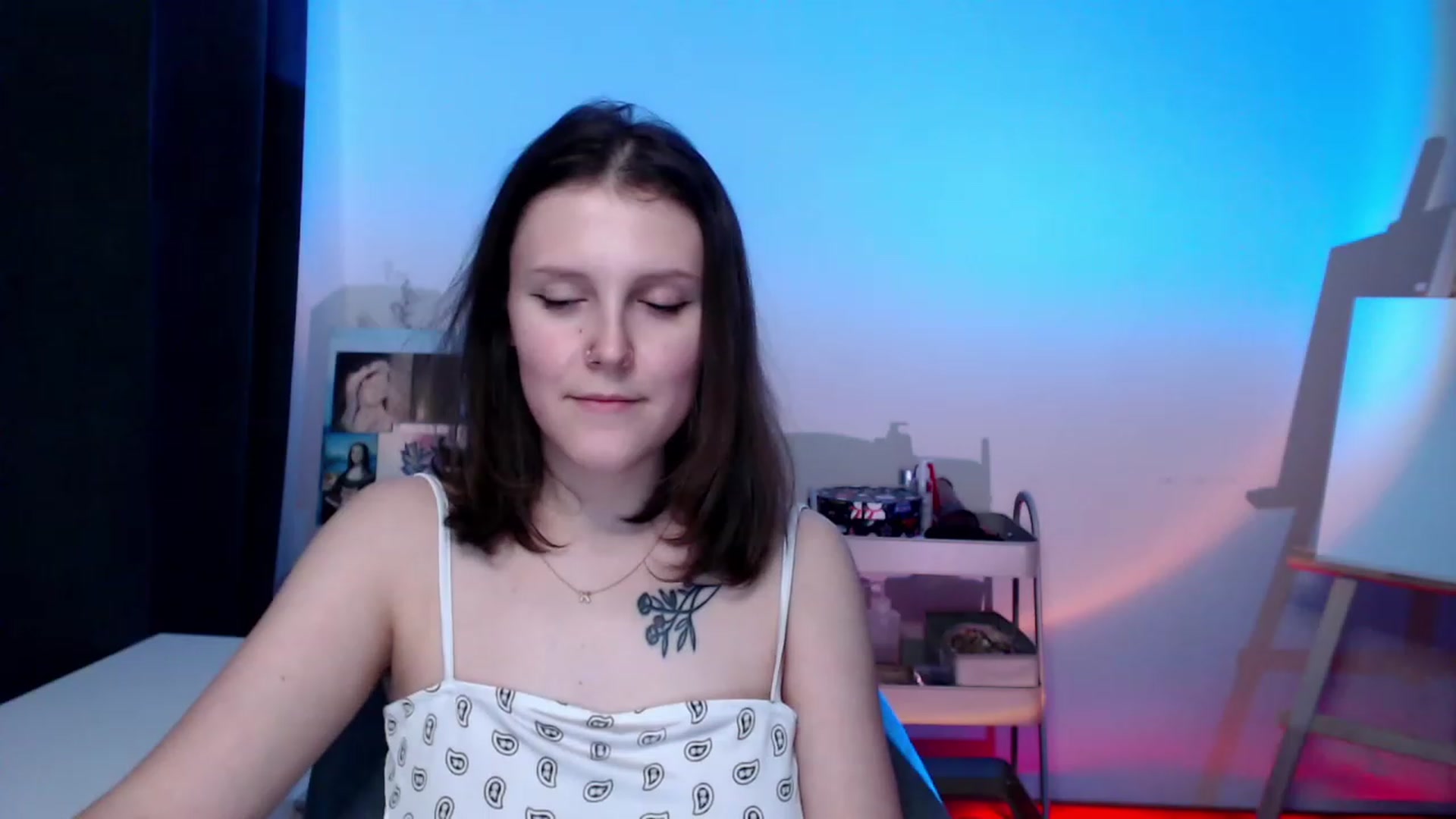 Gallery image thumbnail from Re_Becca_'s myfreecams stream on, 02/27/2023, 19:57 image 9 of 20