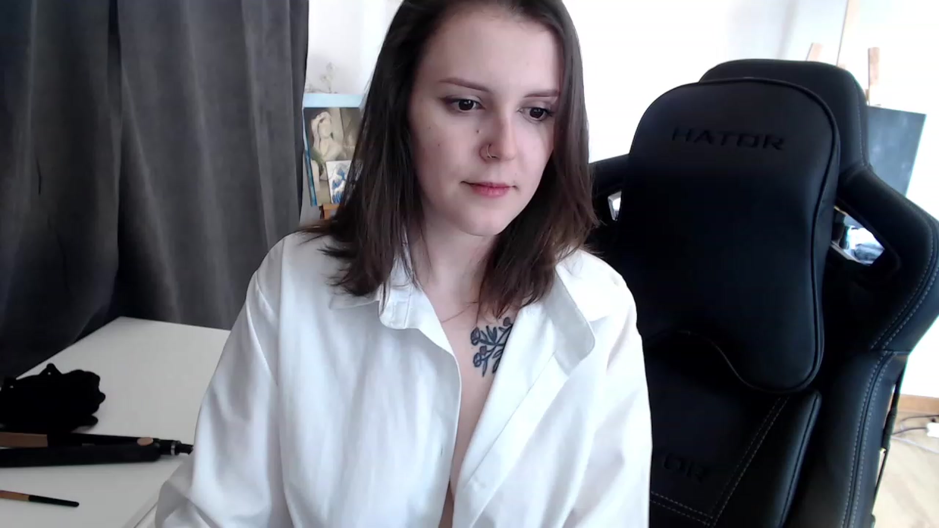 Gallery image thumbnail from Re_Becca_'s myfreecams stream on, 03/19/2023, 09:30 image 14 of 20