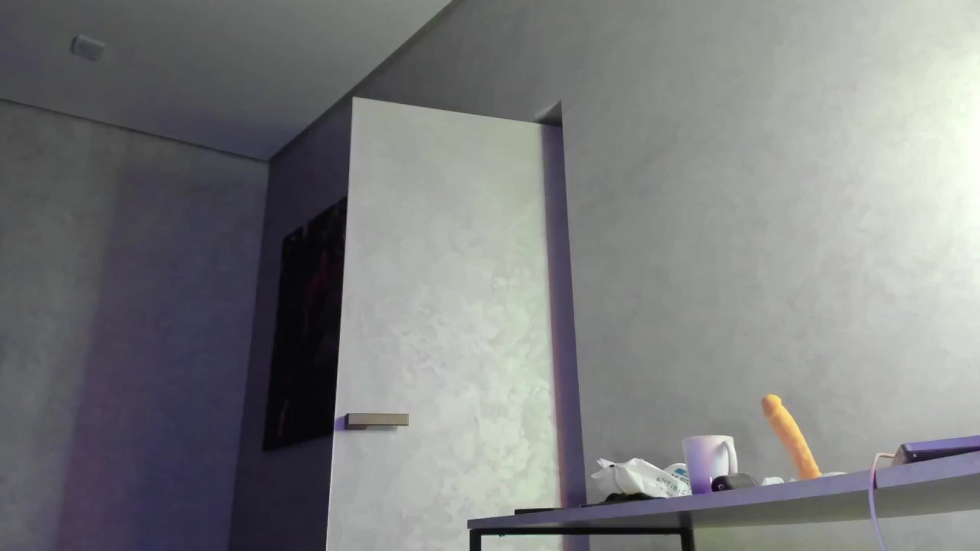 Gallery image thumbnail from Ready4_K's myfreecams stream on, 01/21/2025, 22:11 image 11 of 20