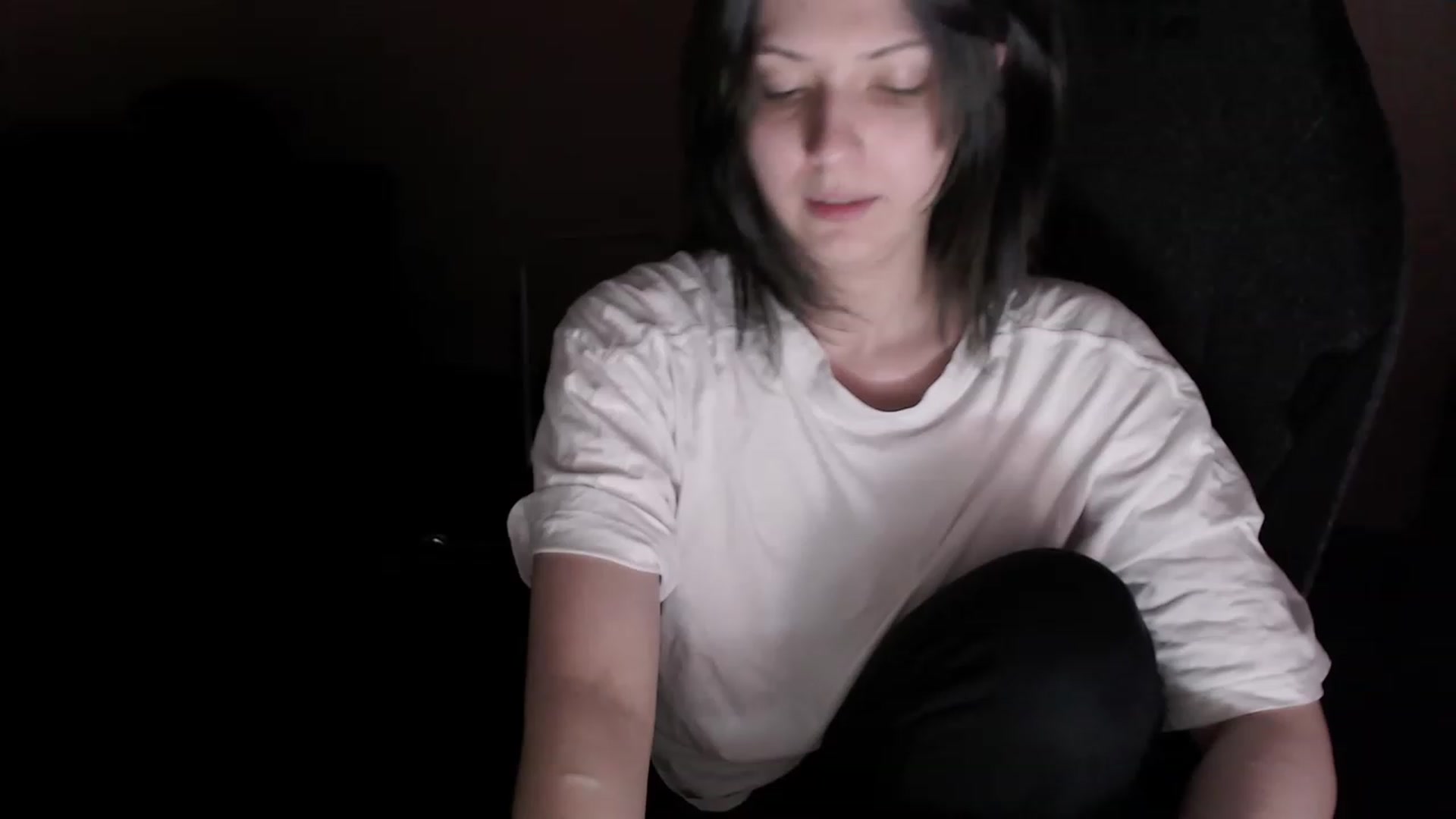 Gallery image thumbnail from Real34DDDcup's myfreecams stream on, 02/28/2023, 09:27 image 2 of 20