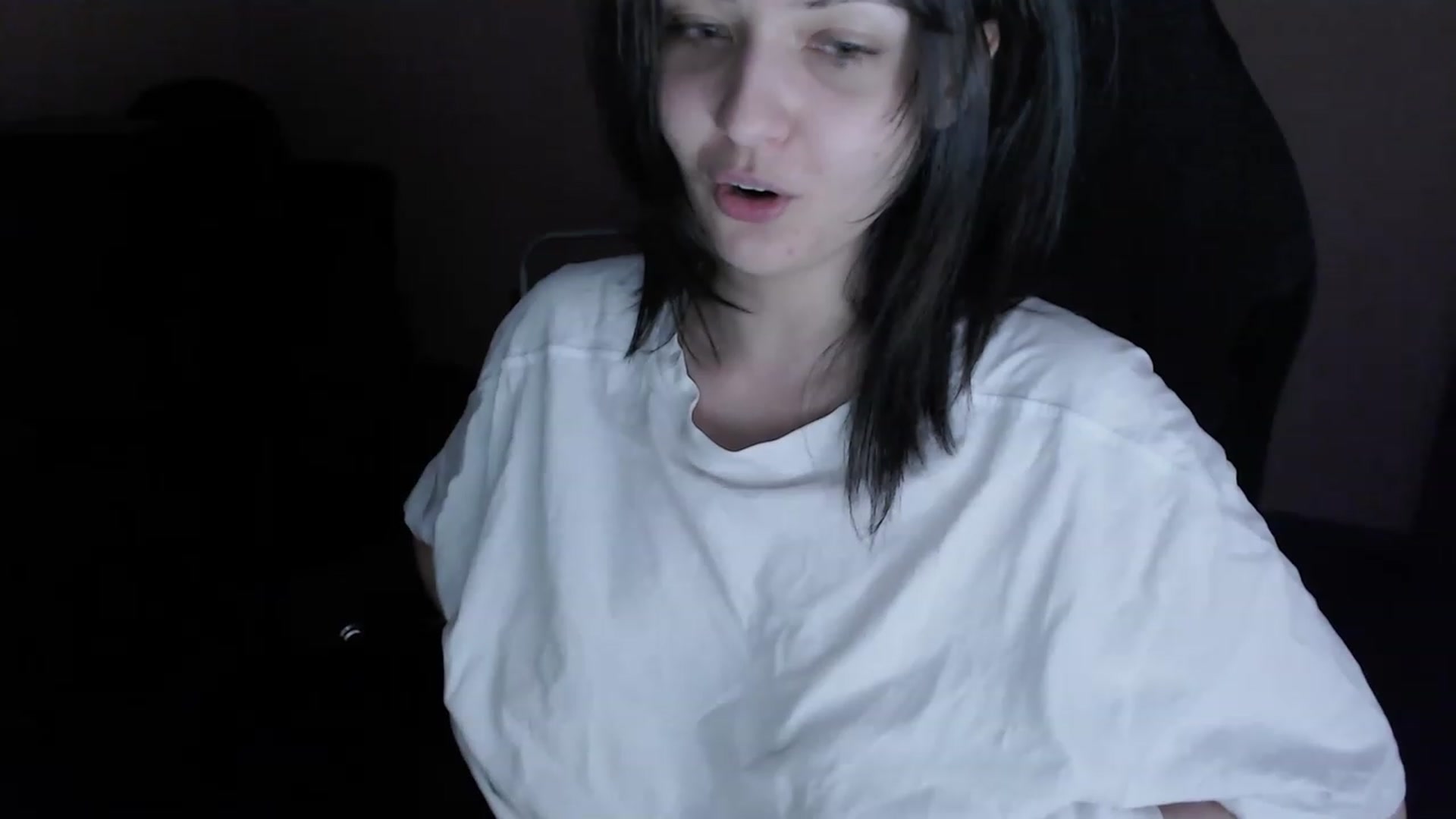 Gallery image thumbnail from Real34DDDcup's myfreecams stream on, 02/28/2023, 09:27 image 12 of 20