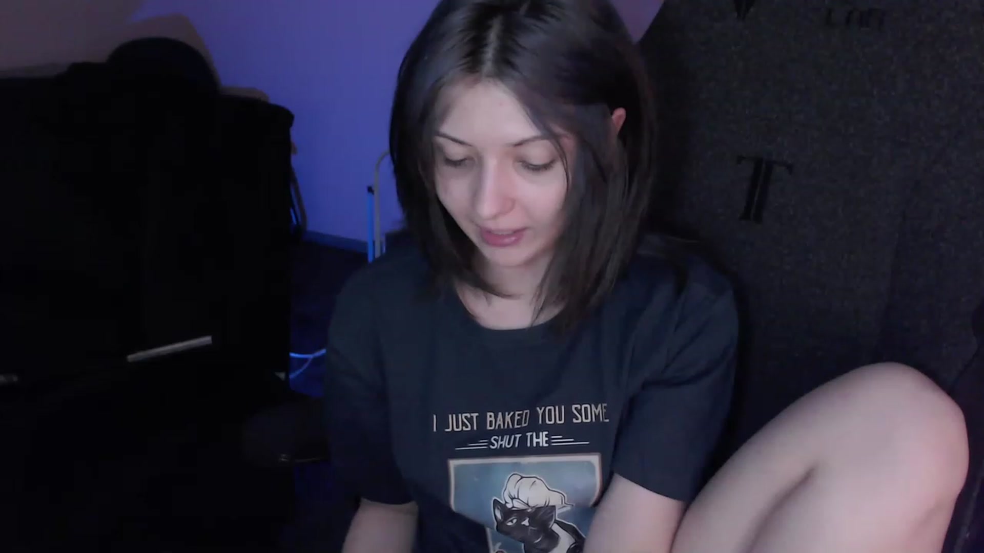 Gallery image thumbnail from Real34DDDcup's myfreecams stream on, 03/01/2023, 06:49 image 18 of 20