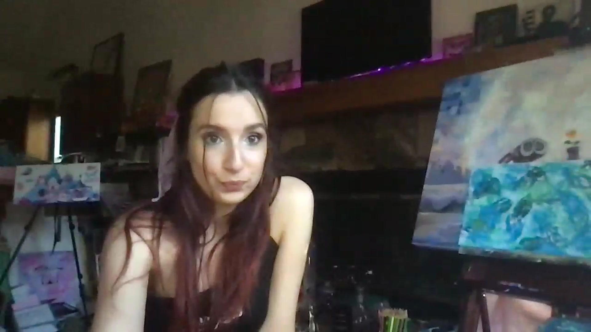 Gallery image thumbnail from RealAprilSnow's myfreecams stream on, 08/13/2024, 01:44 image 14 of 20