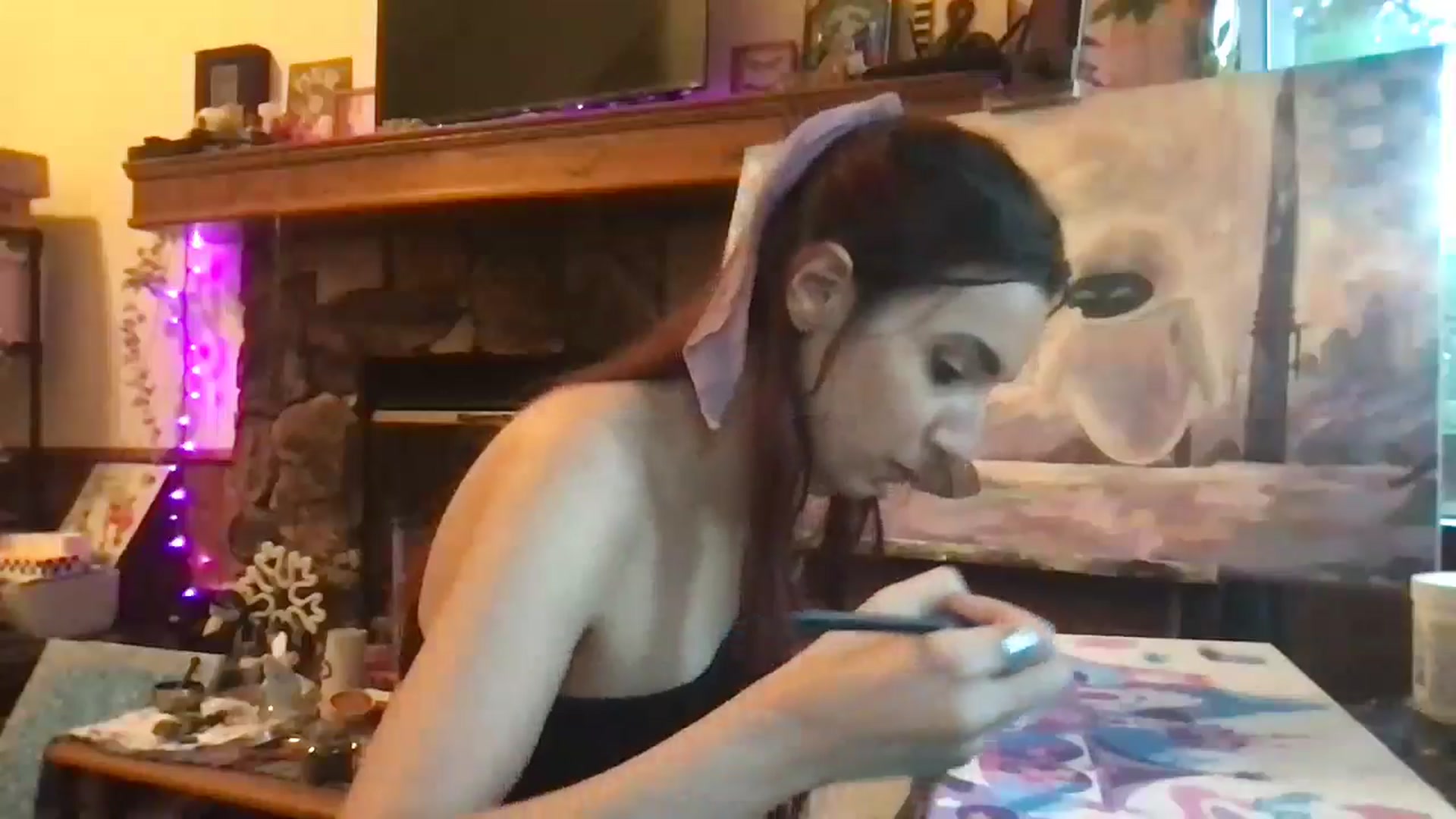 Gallery image thumbnail from RealAprilSnow's myfreecams stream on, 08/13/2024, 02:41 image 8 of 20