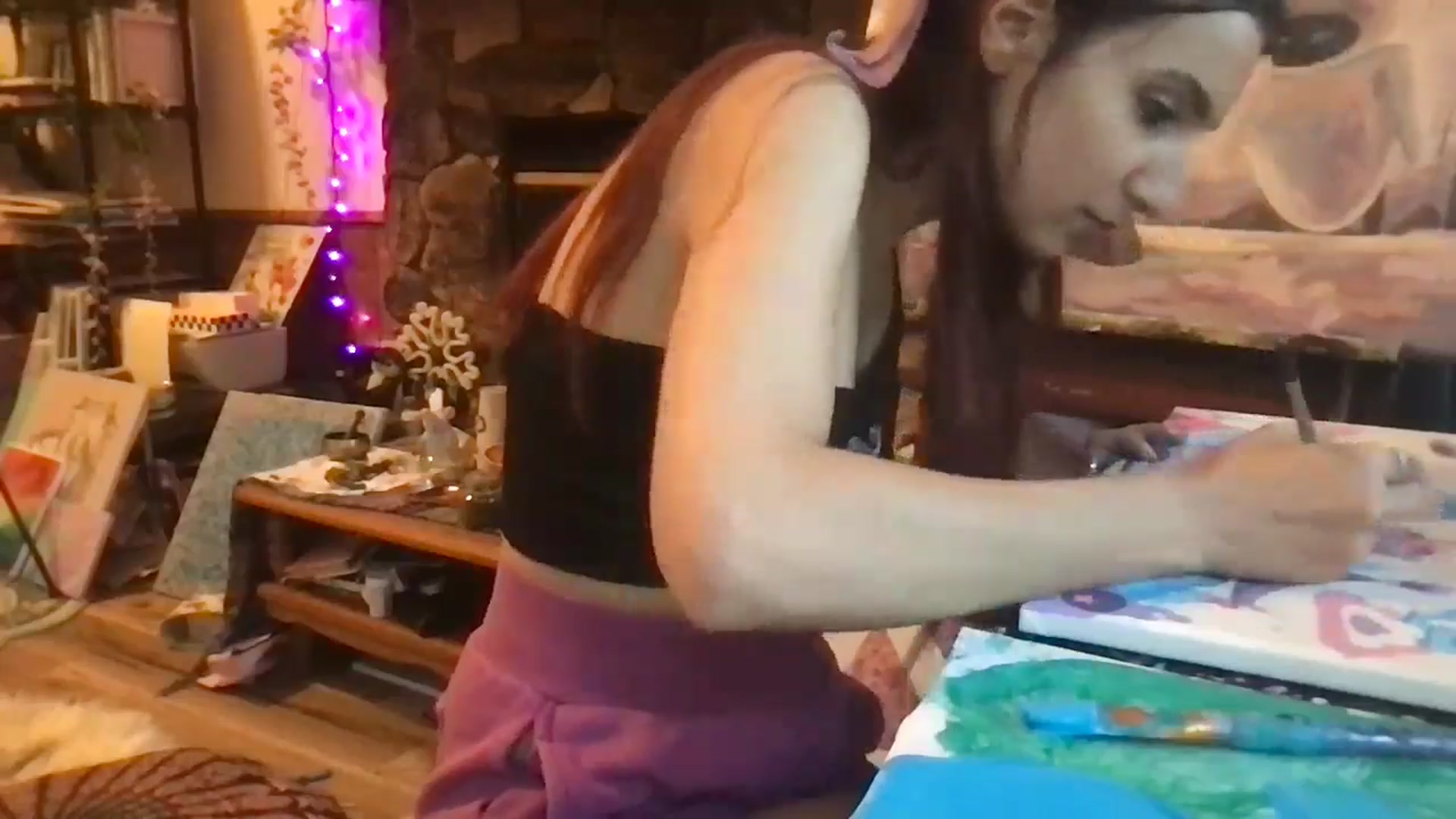 Gallery image thumbnail from RealAprilSnow's myfreecams stream on, 08/13/2024, 02:41 image 4 of 20