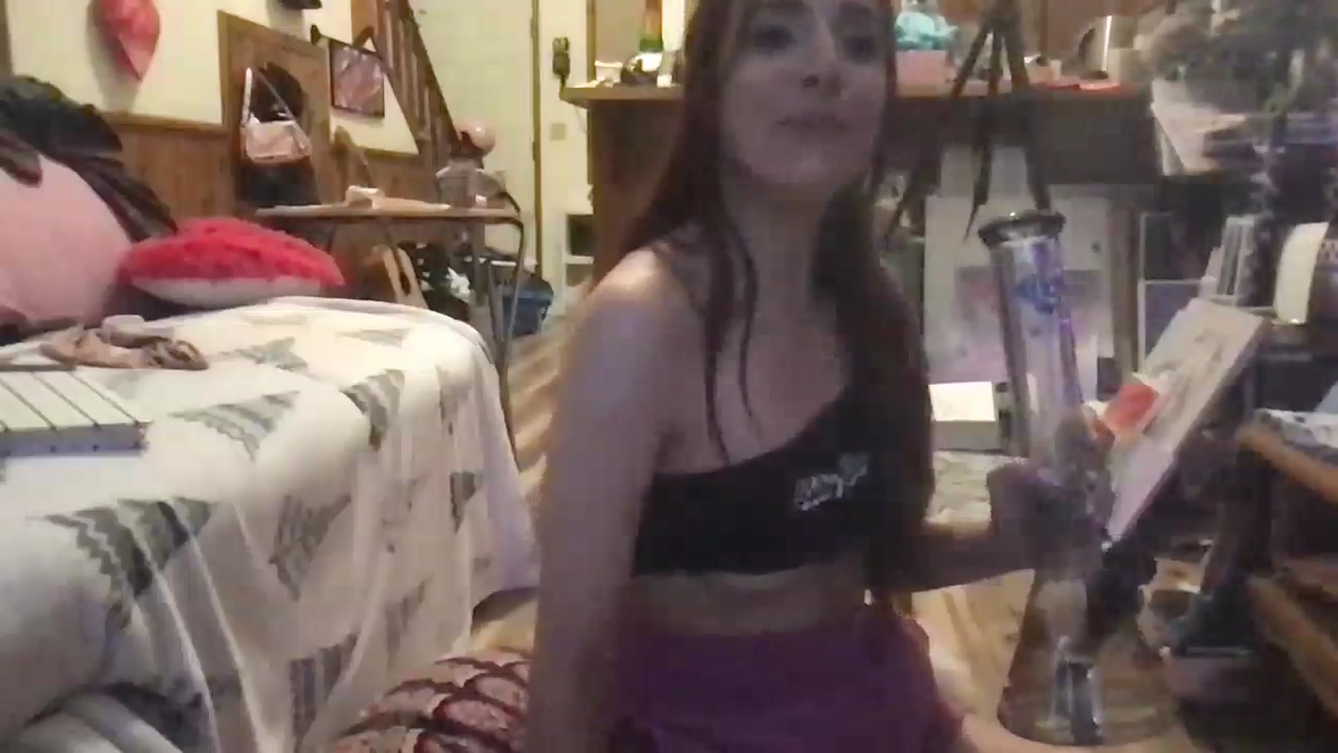 Gallery image thumbnail from RealAprilSnow's myfreecams stream on, 08/13/2024, 02:41 image 20 of 20