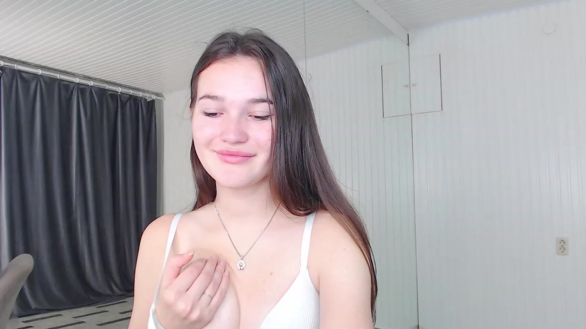 Gallery image thumbnail from Real_nature's myfreecams stream on, 12/18/2023, 09:21 image 10 of 20