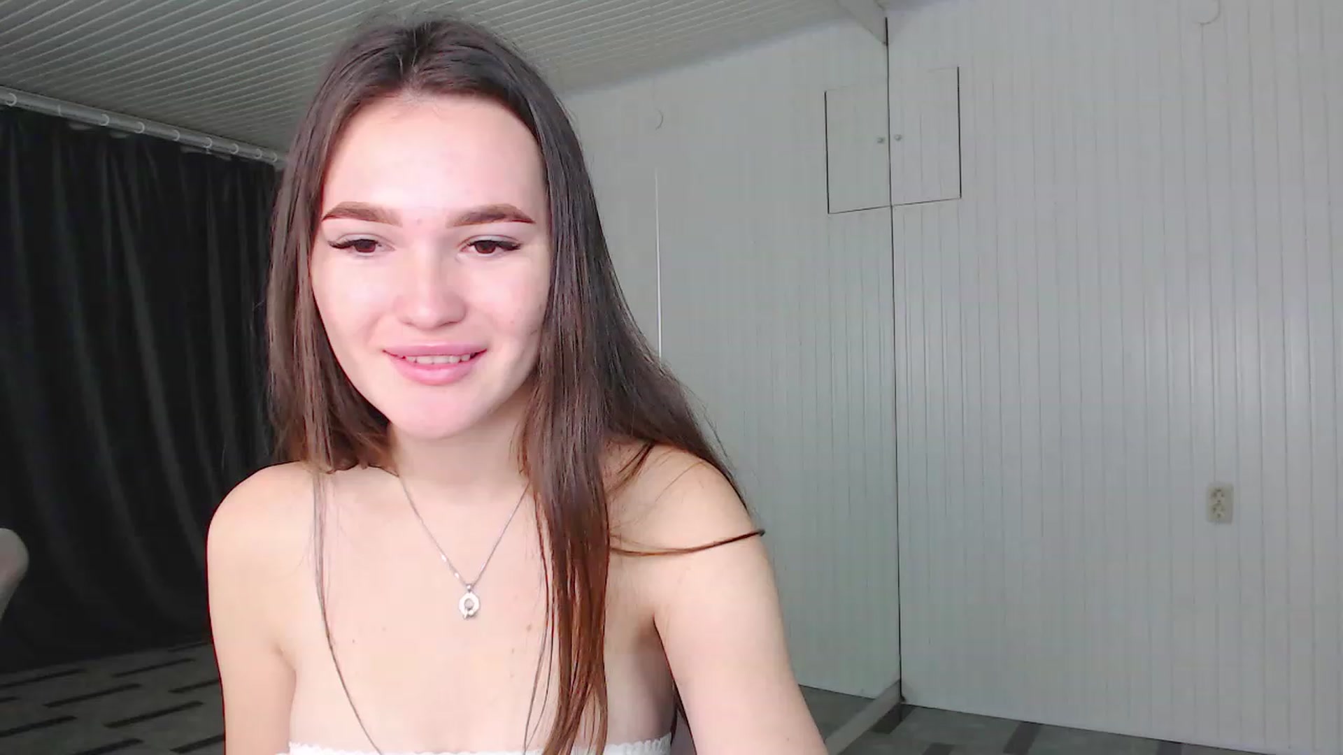 Gallery image thumbnail from Real_nature's myfreecams stream on, 12/24/2023, 11:18 image 14 of 20