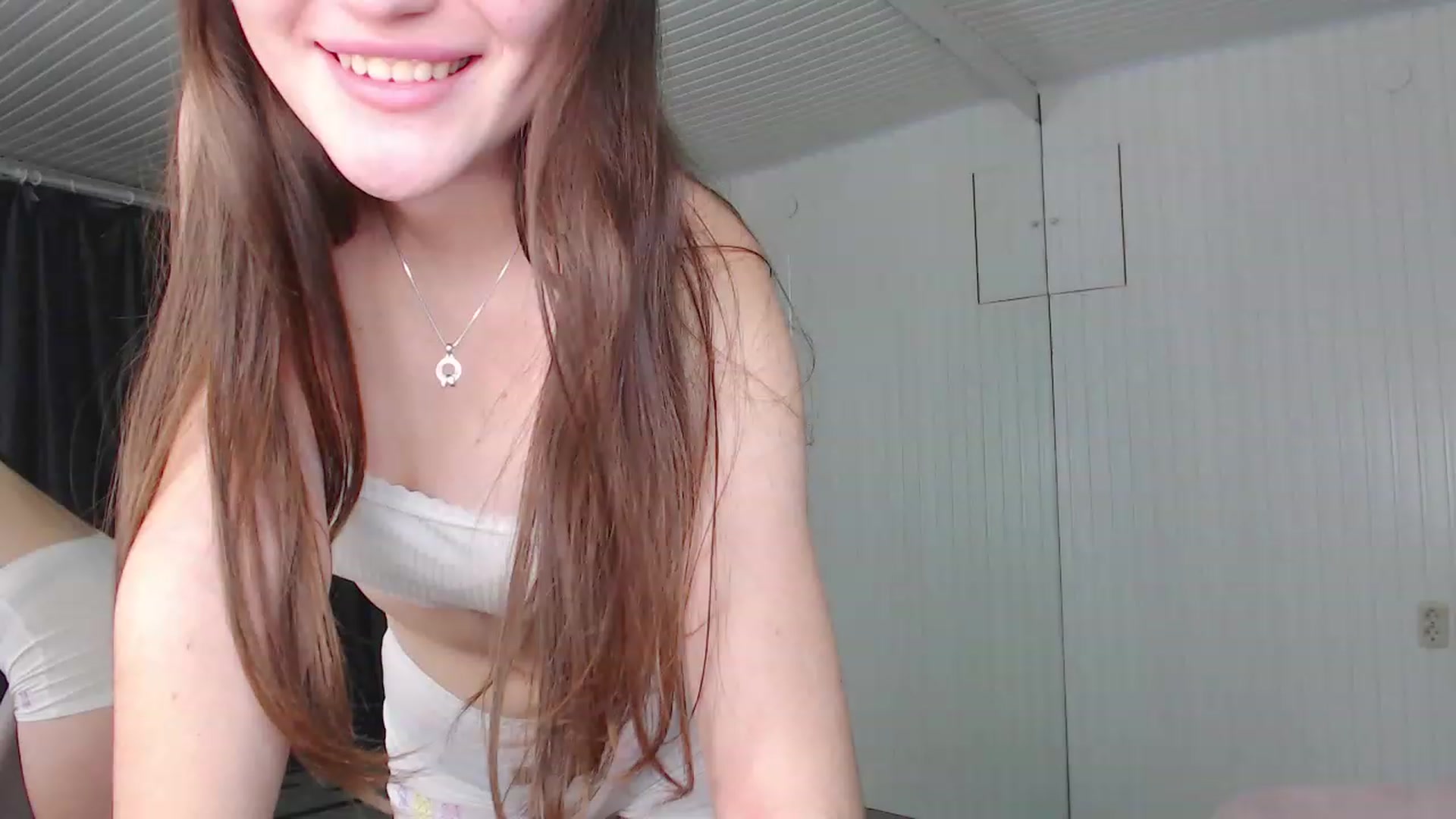 Gallery image thumbnail from Real_nature's myfreecams stream on, 12/24/2023, 13:35 image 3 of 20