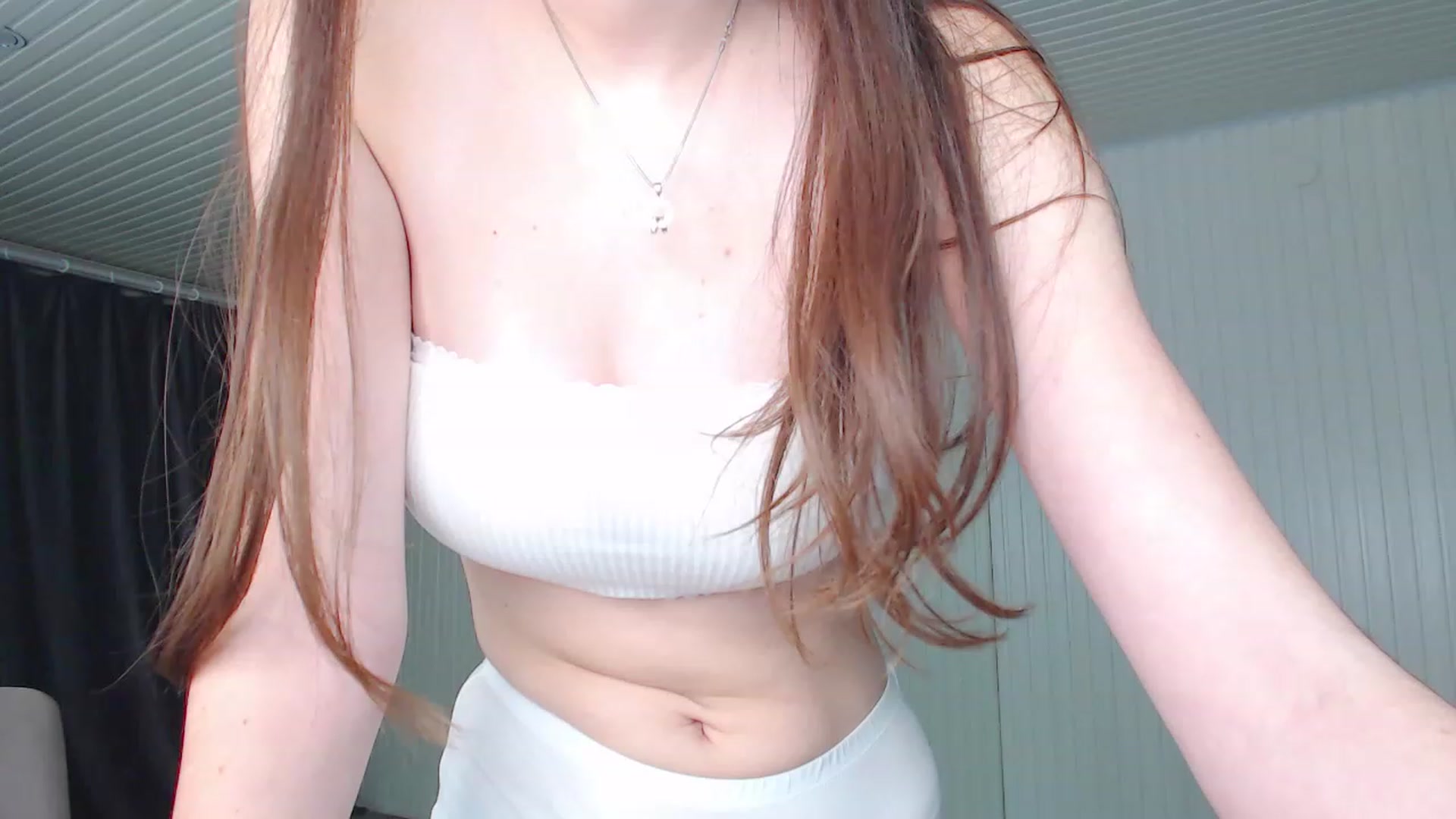 Gallery image thumbnail from Real_nature's myfreecams stream on, 12/24/2023, 15:27 image 15 of 20