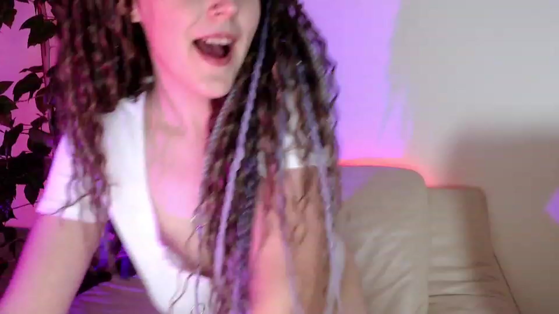 Gallery image thumbnail from Rebecca_Kitty's myfreecams stream on, 11/17/2022, 22:25 image 5 of 20