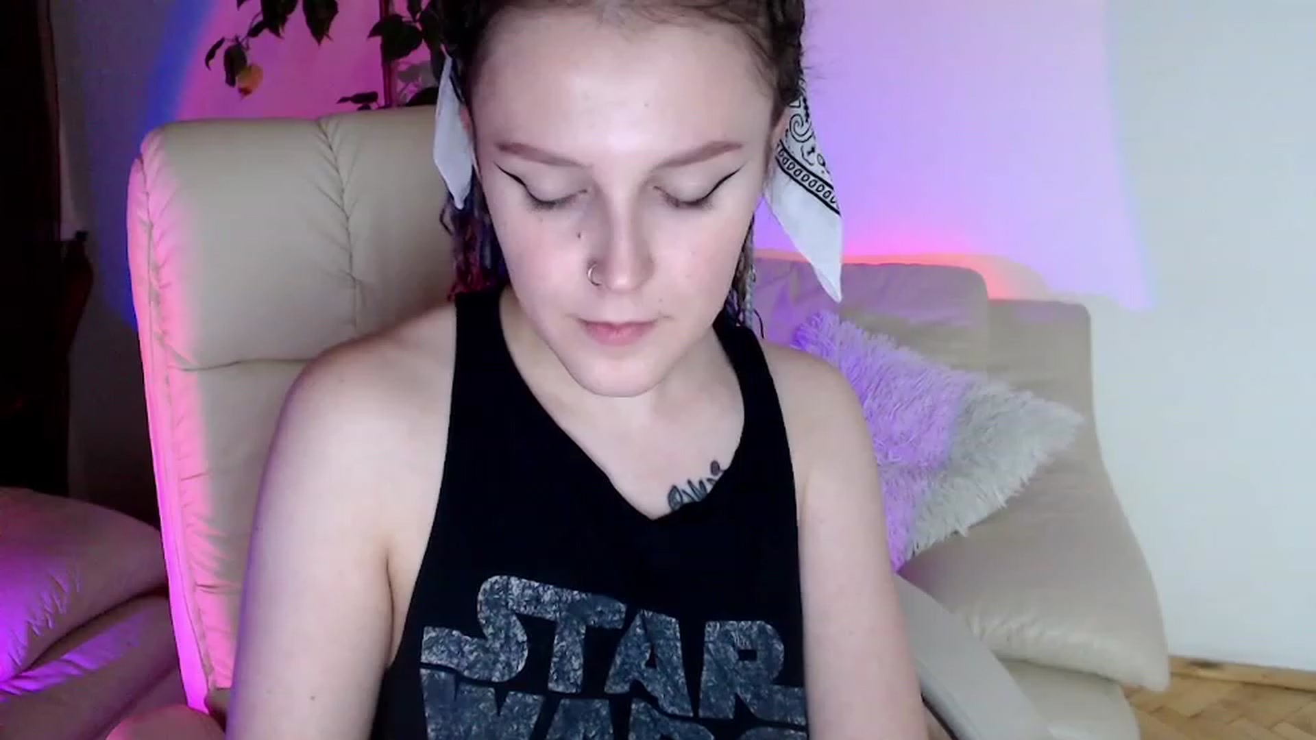 Gallery image thumbnail from Rebecca_Kitty's myfreecams stream on, 11/18/2022, 03:38 image 15 of 20