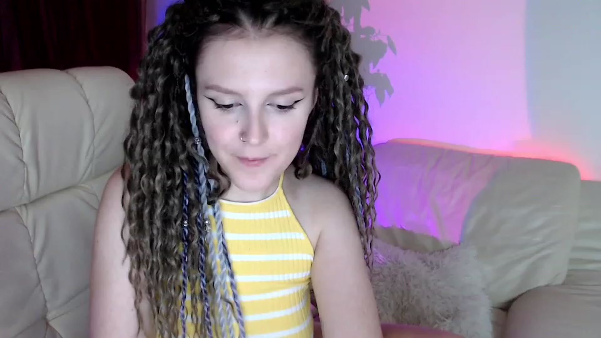 Gallery image thumbnail from Rebecca_Kitty's myfreecams stream on, 11/19/2022, 05:43 image 1 of 20