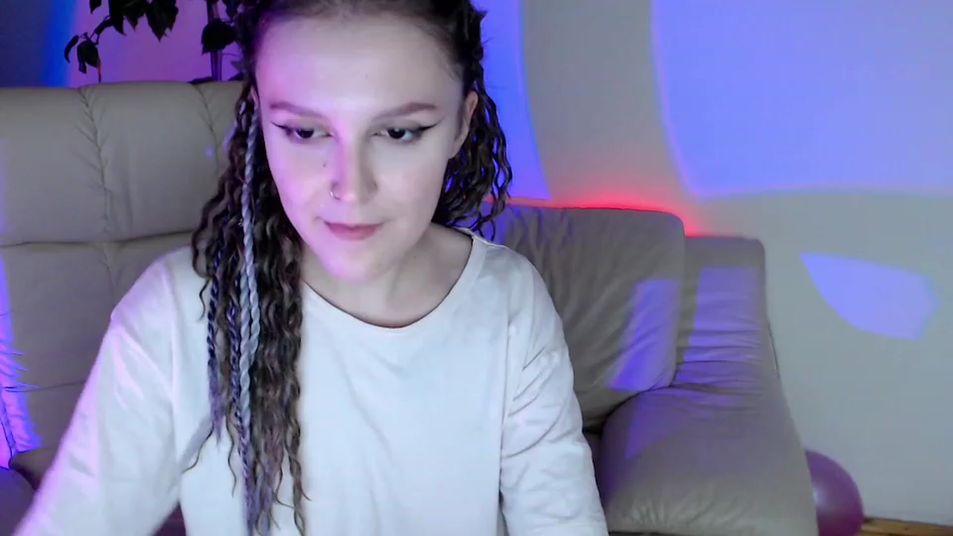 Gallery image thumbnail from Rebecca_Kitty's myfreecams stream on, 11/20/2022, 02:57 image 12 of 20
