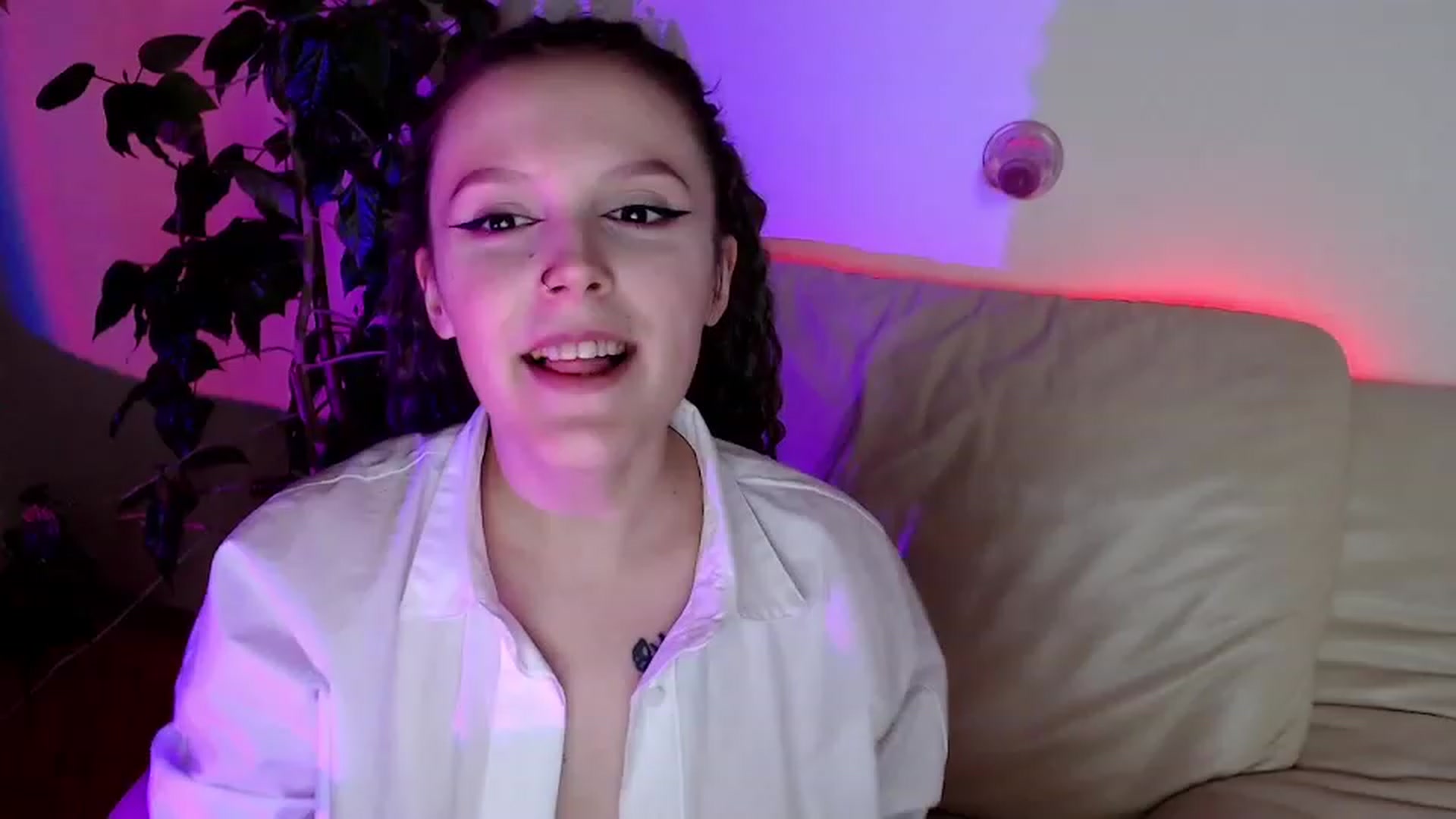 Gallery image thumbnail from Rebecca_Kitty's myfreecams stream on, 11/20/2022, 23:46 image 1 of 20
