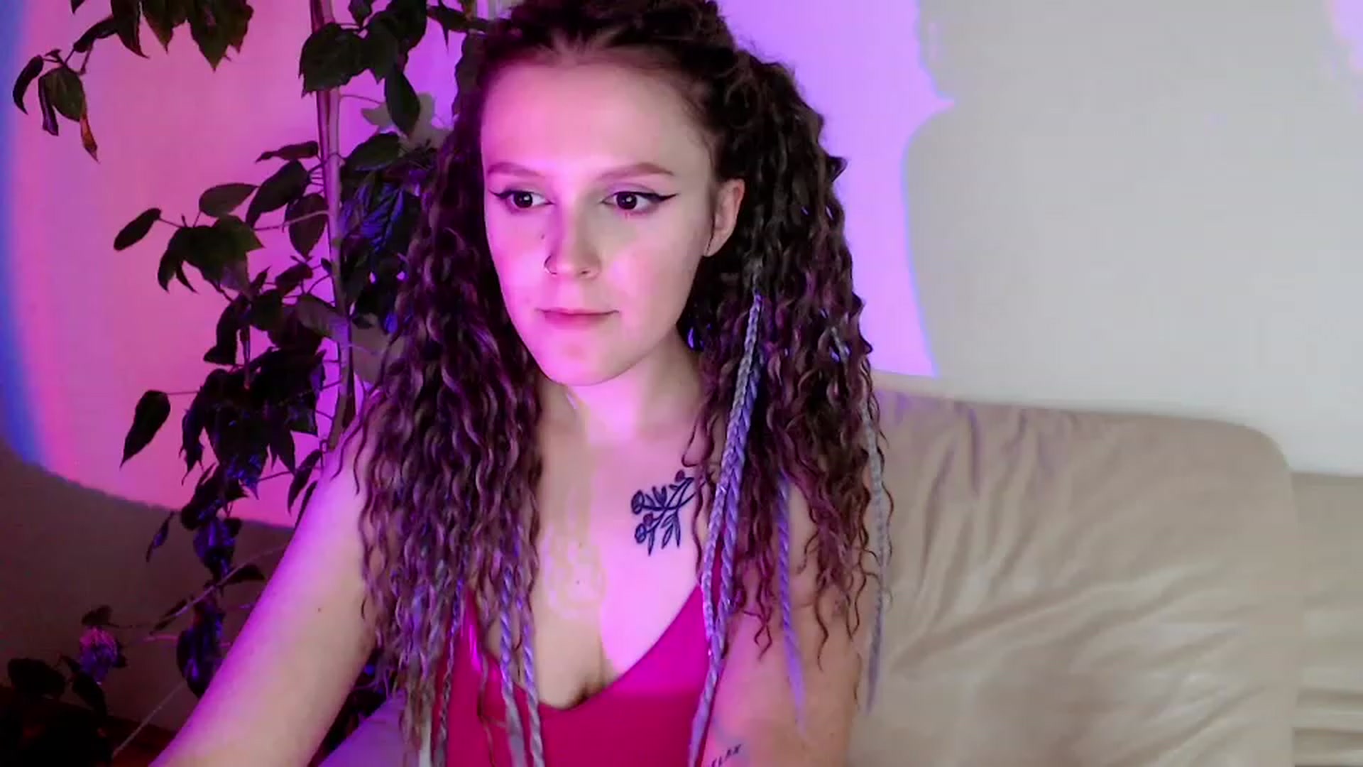 Gallery image thumbnail from Rebecca_Kitty's myfreecams stream on, 11/21/2022, 05:15 image 20 of 20